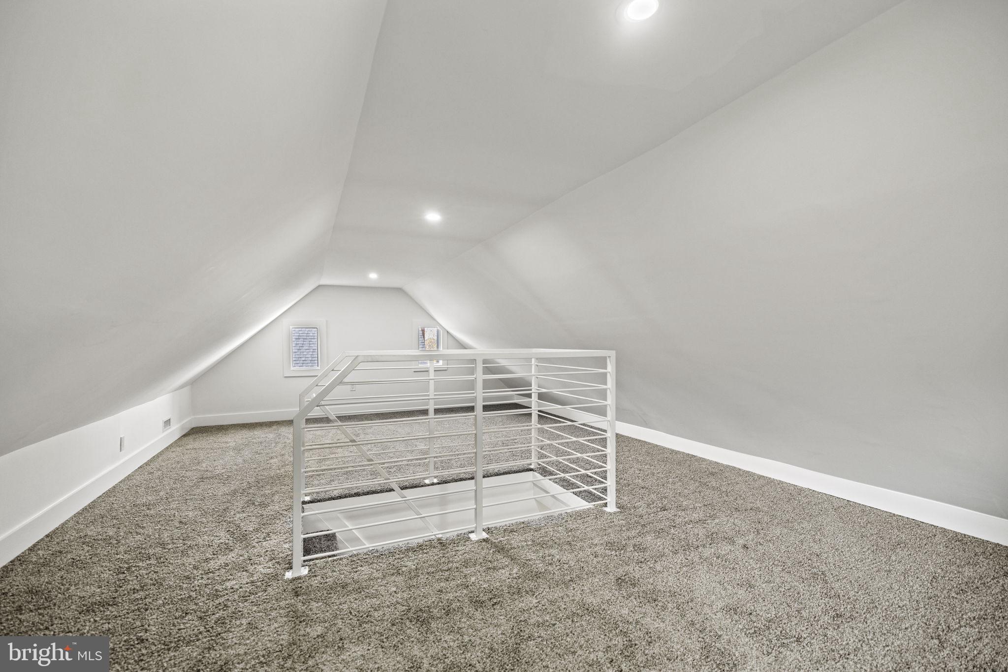 Real estate listing preview #37