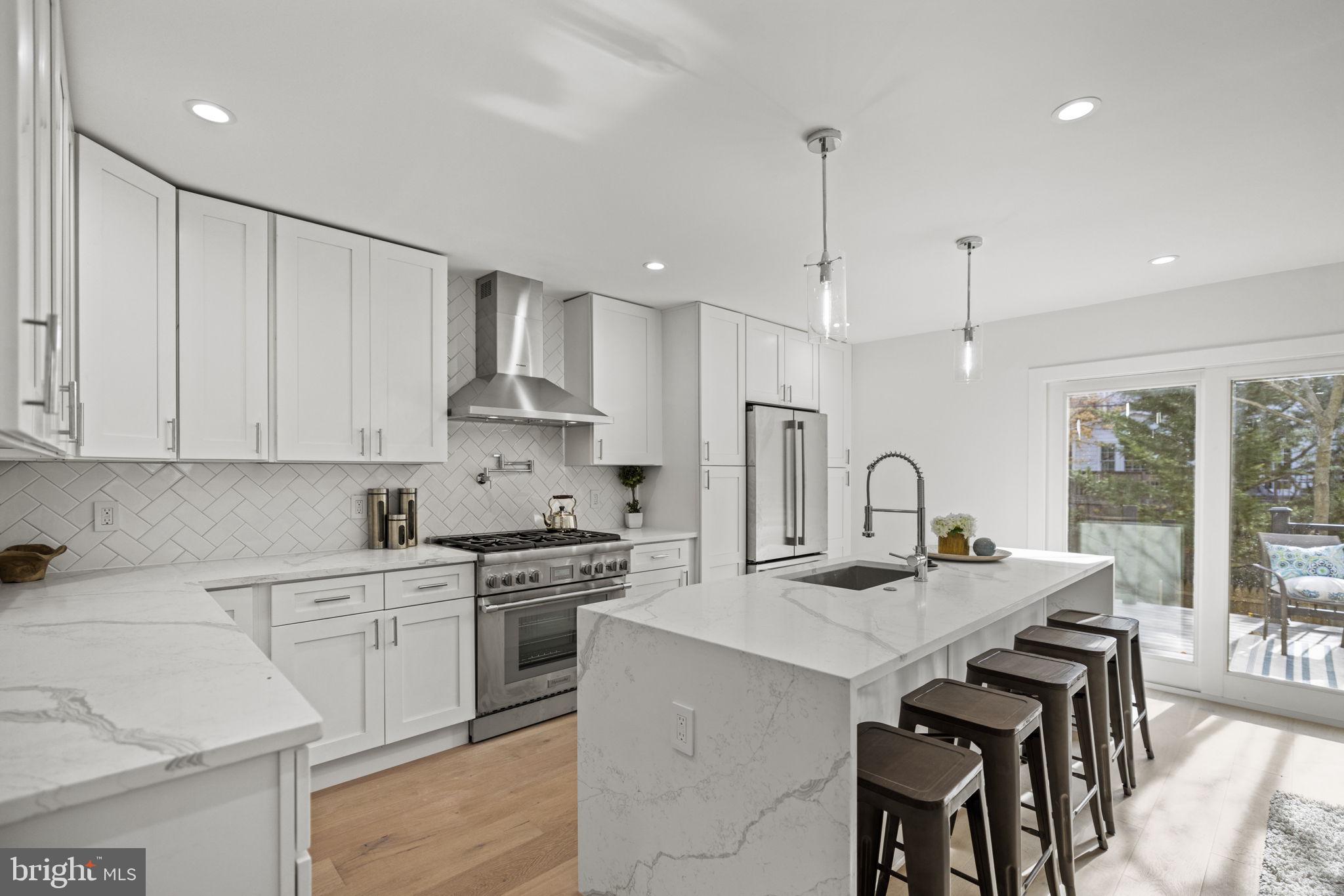 Real estate listing preview #10