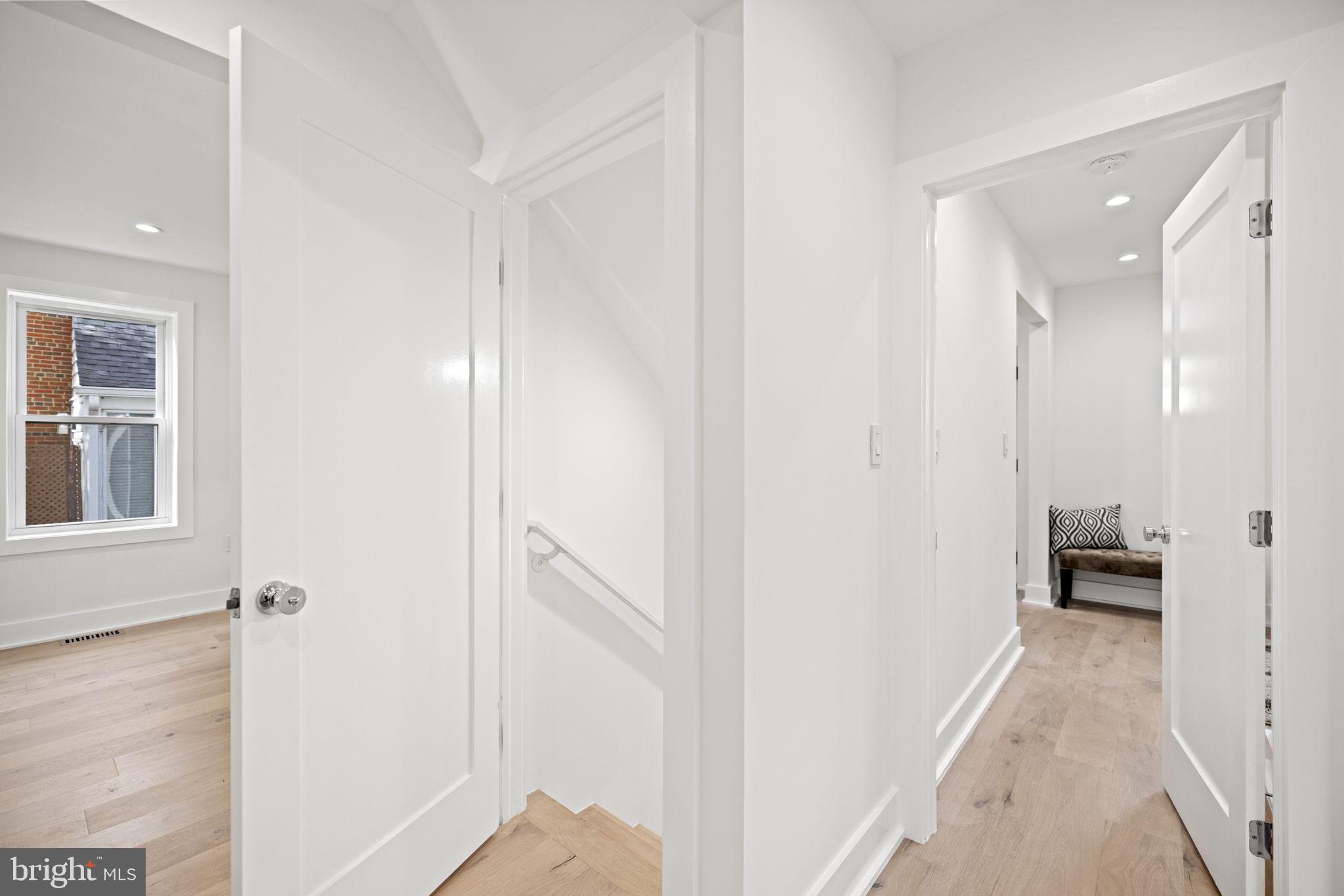 Real estate listing preview #38