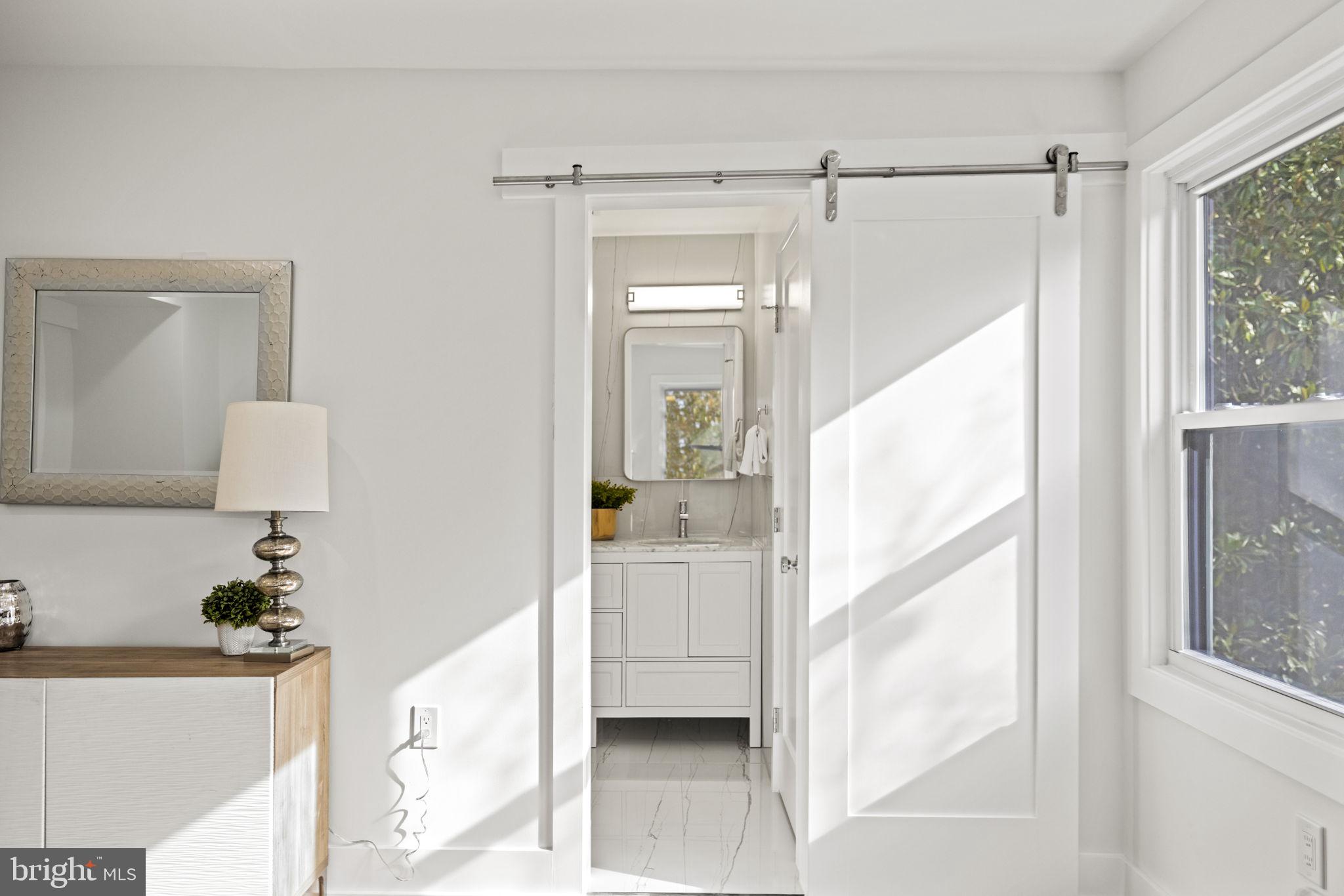 Real estate listing preview #26