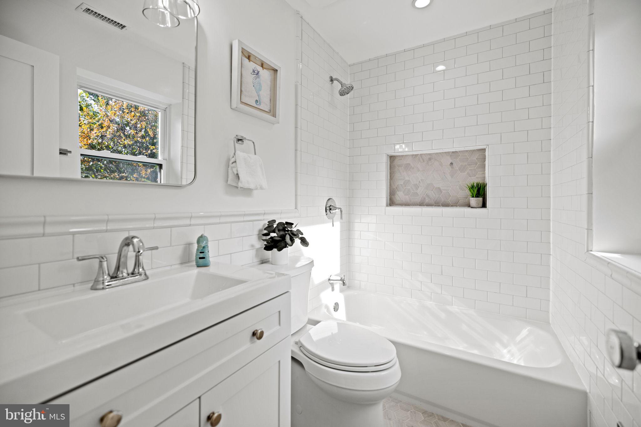 Real estate listing preview #32