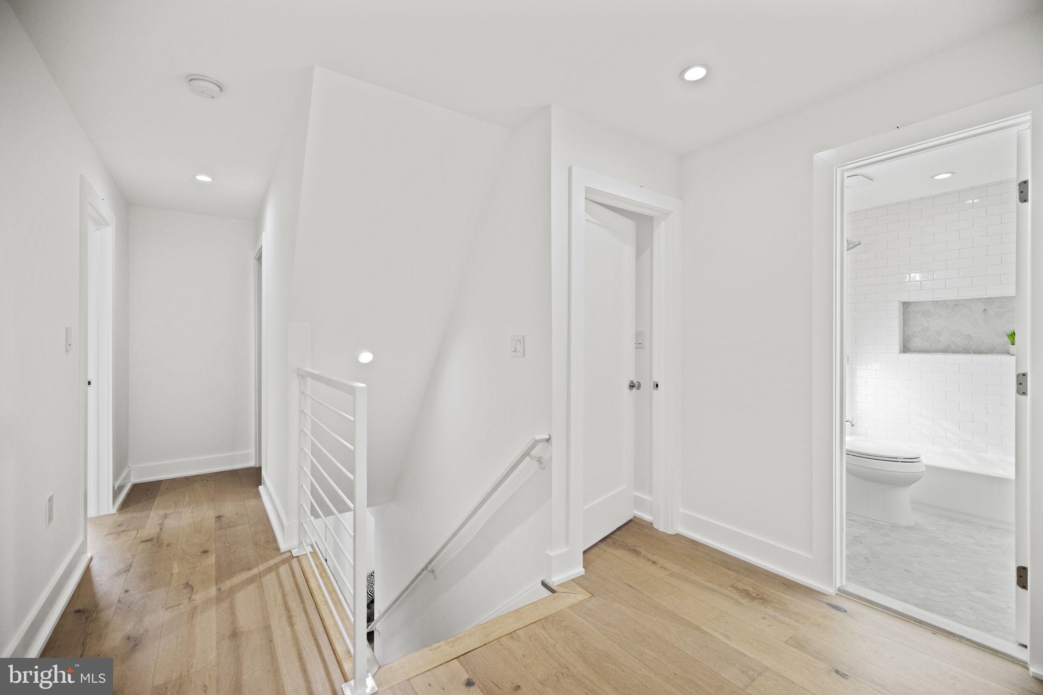 Real estate listing preview #22