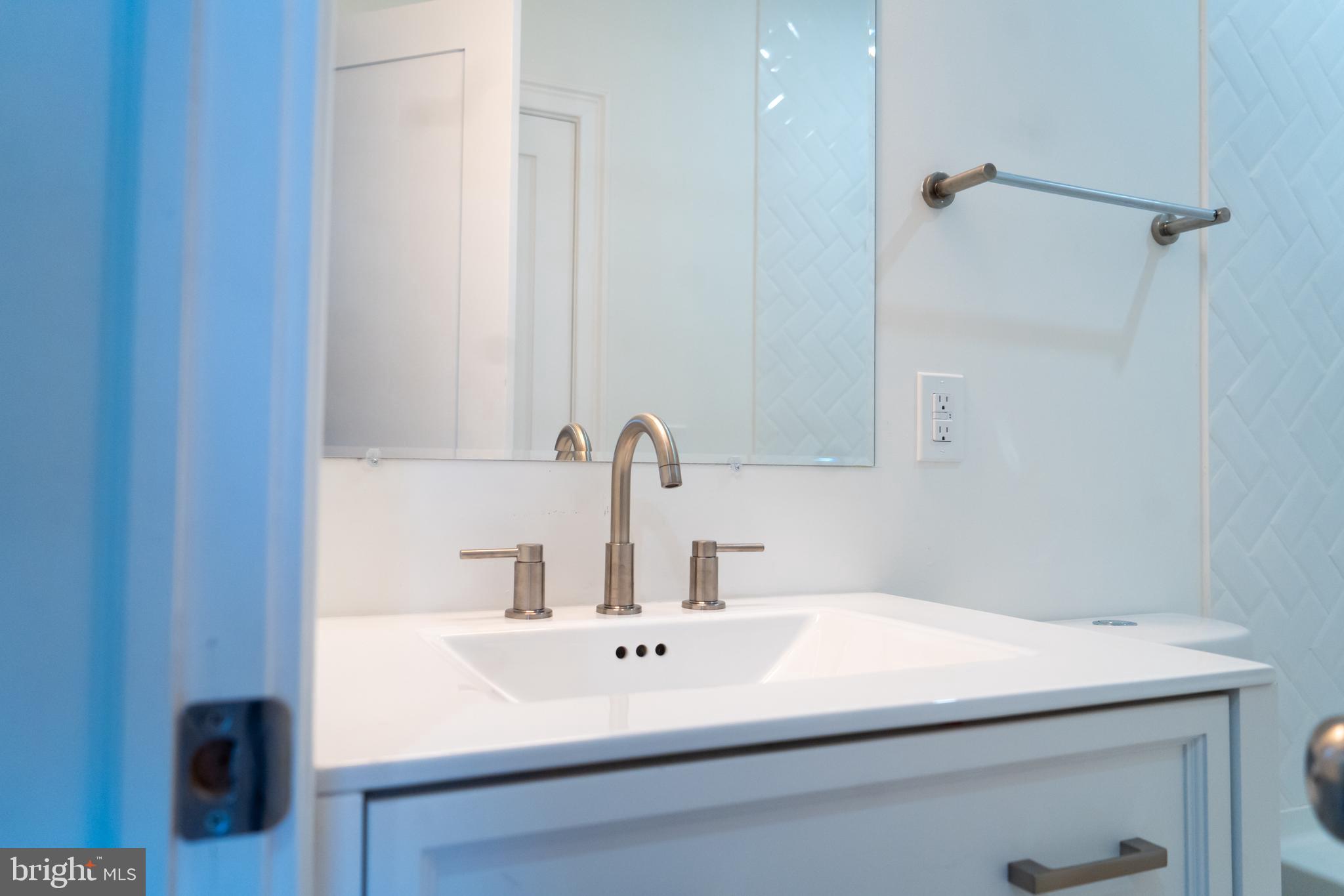 Real estate listing preview #35