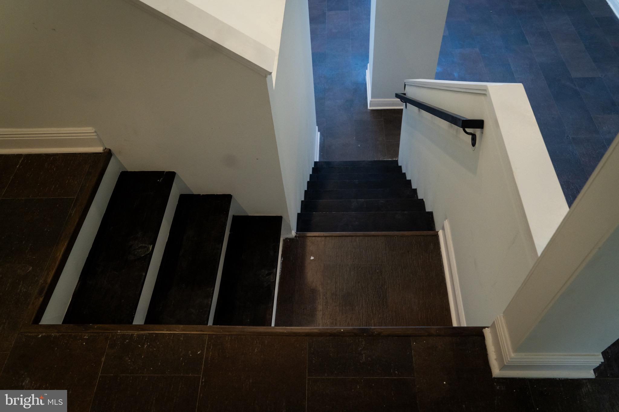 Real estate listing preview #16