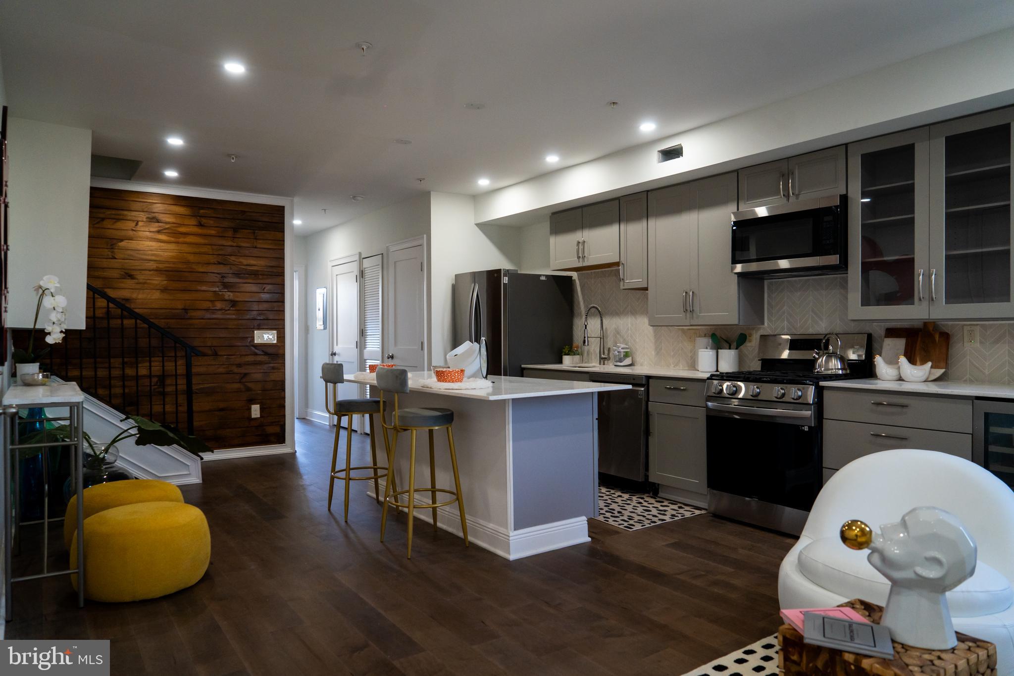 Real estate listing preview #26