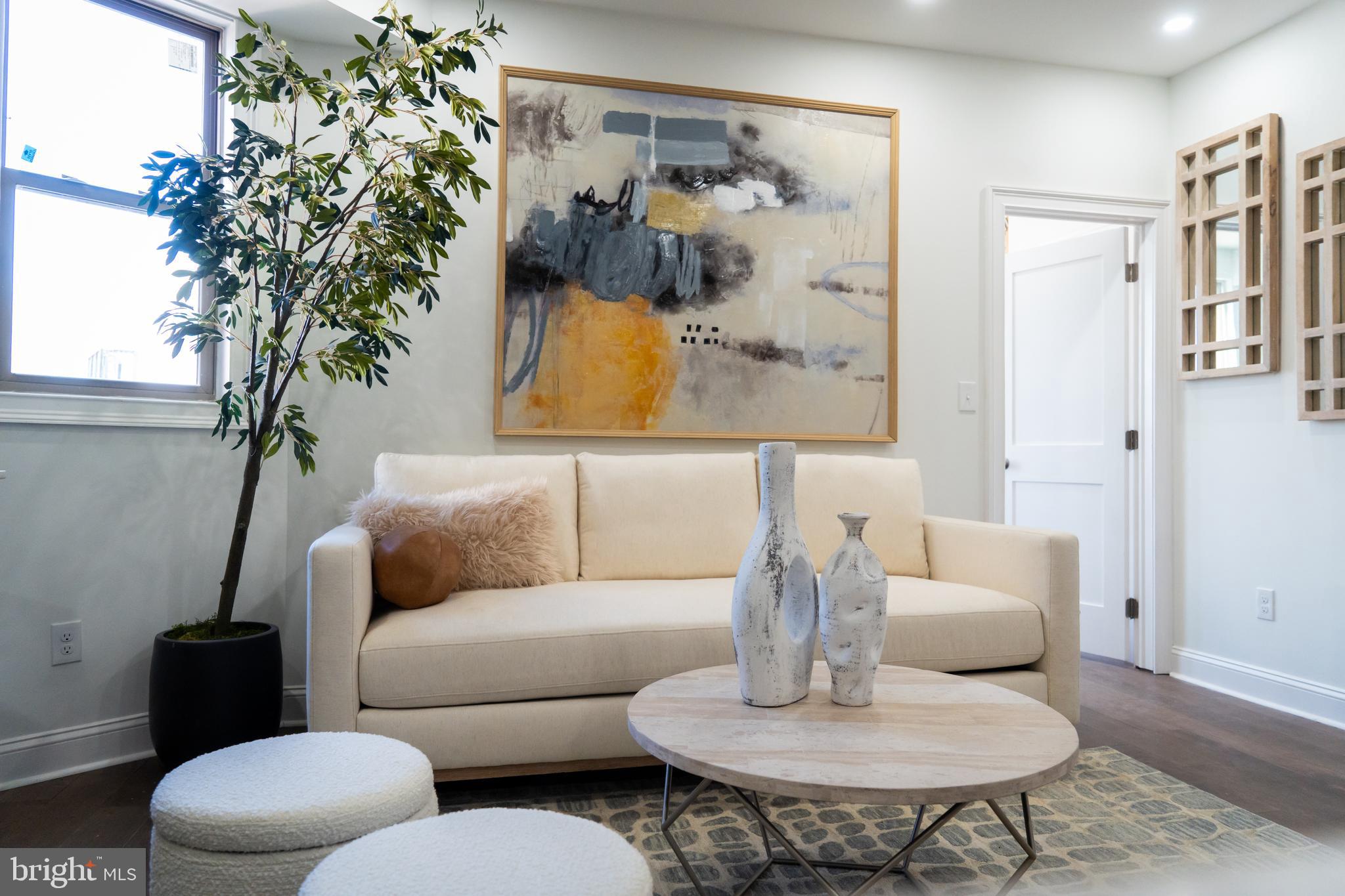 Real estate listing preview #19