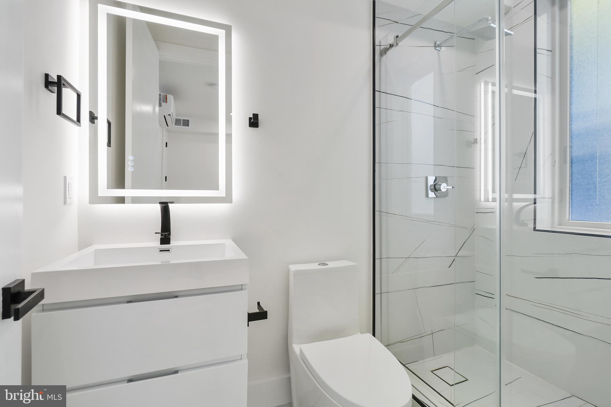 Real estate listing preview #9