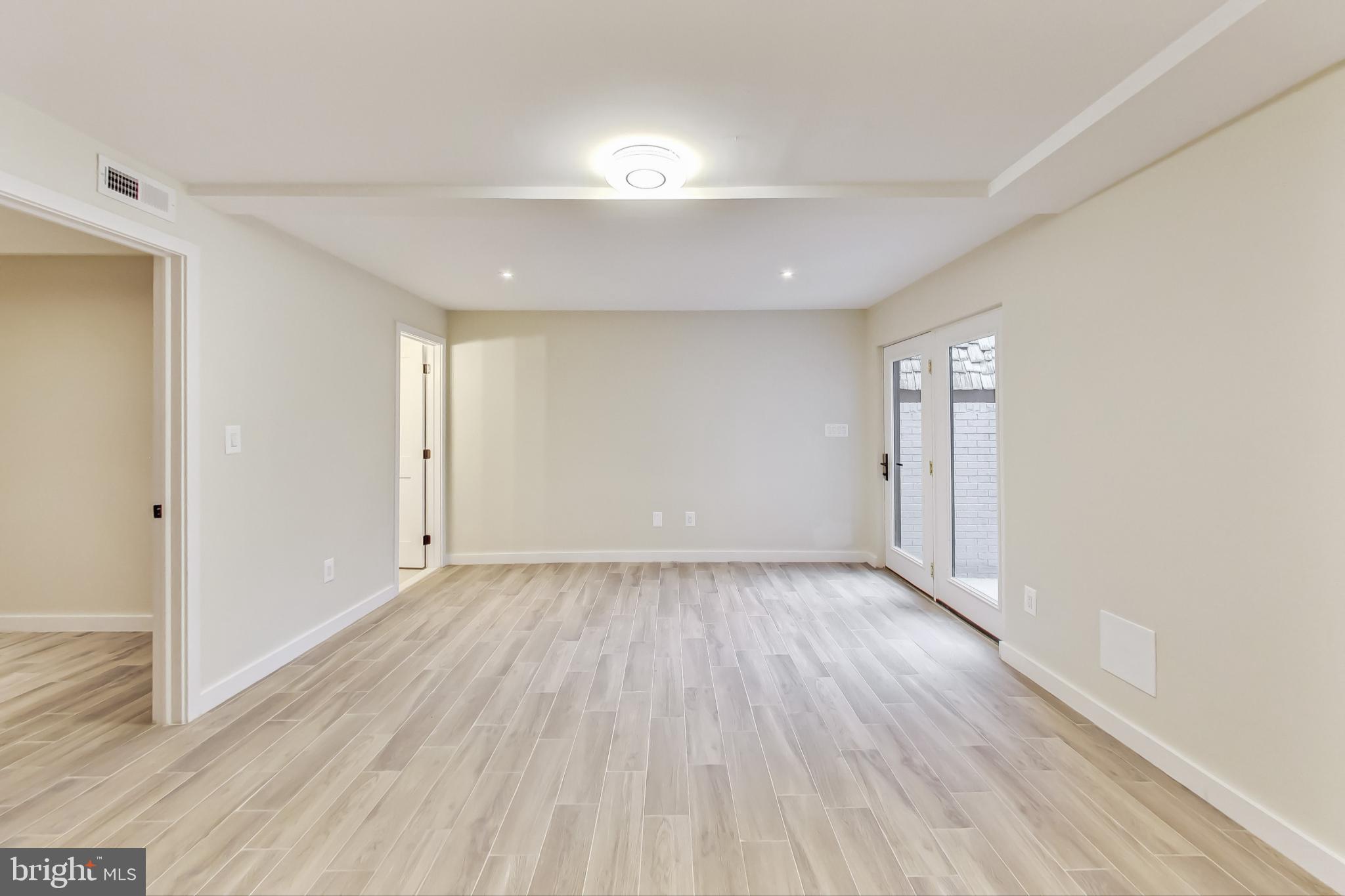 Real estate listing preview #44