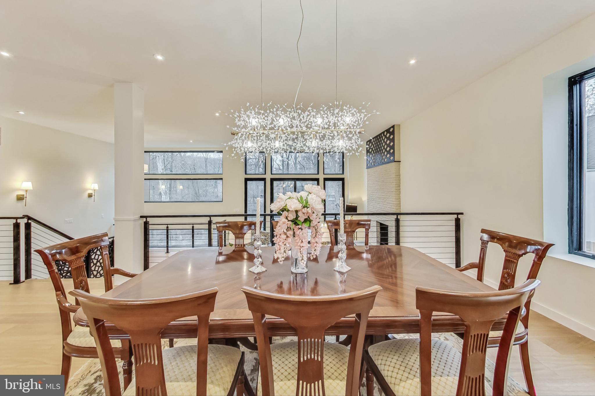 Real estate listing preview #11