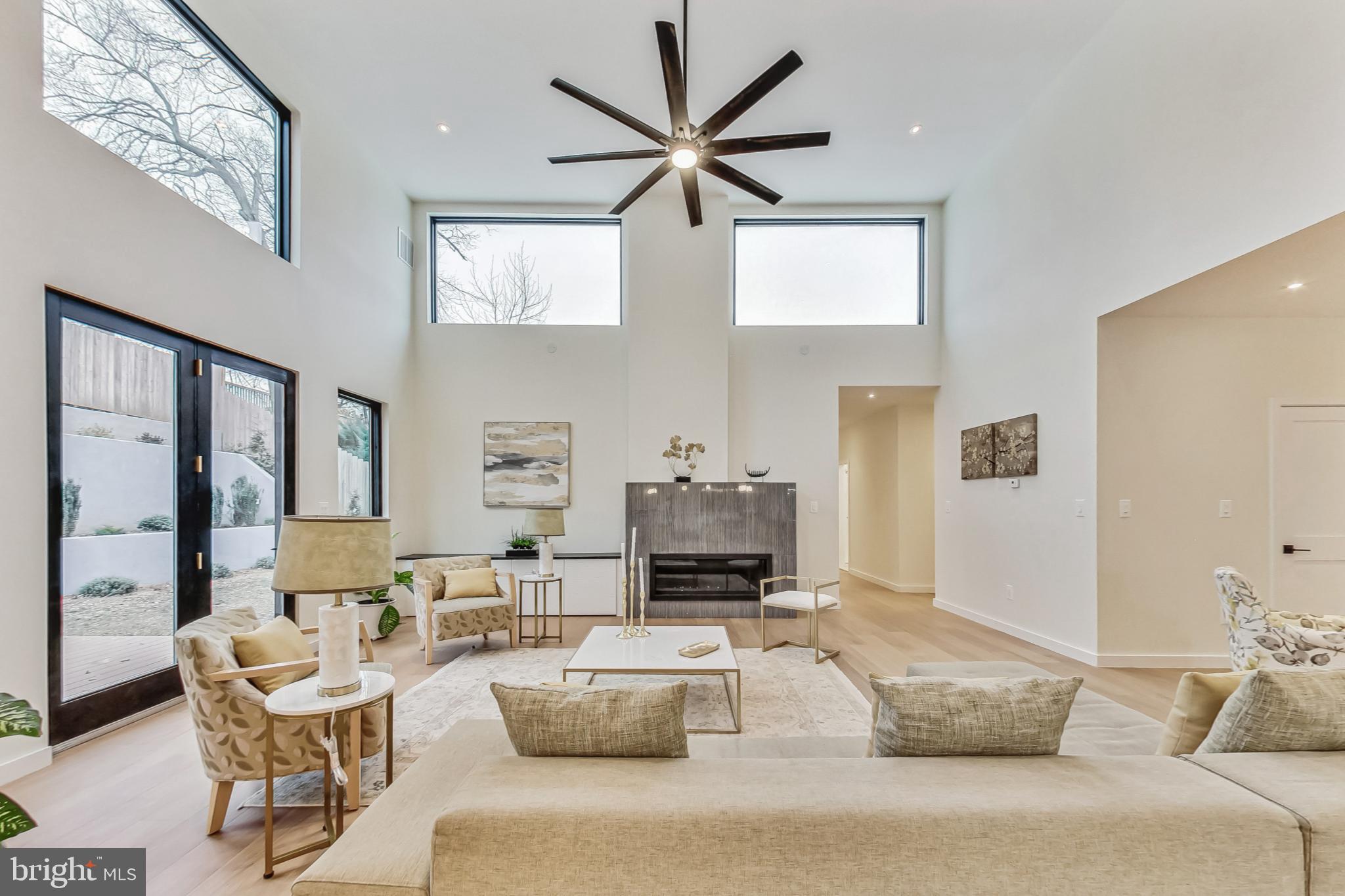 Real estate listing preview #17