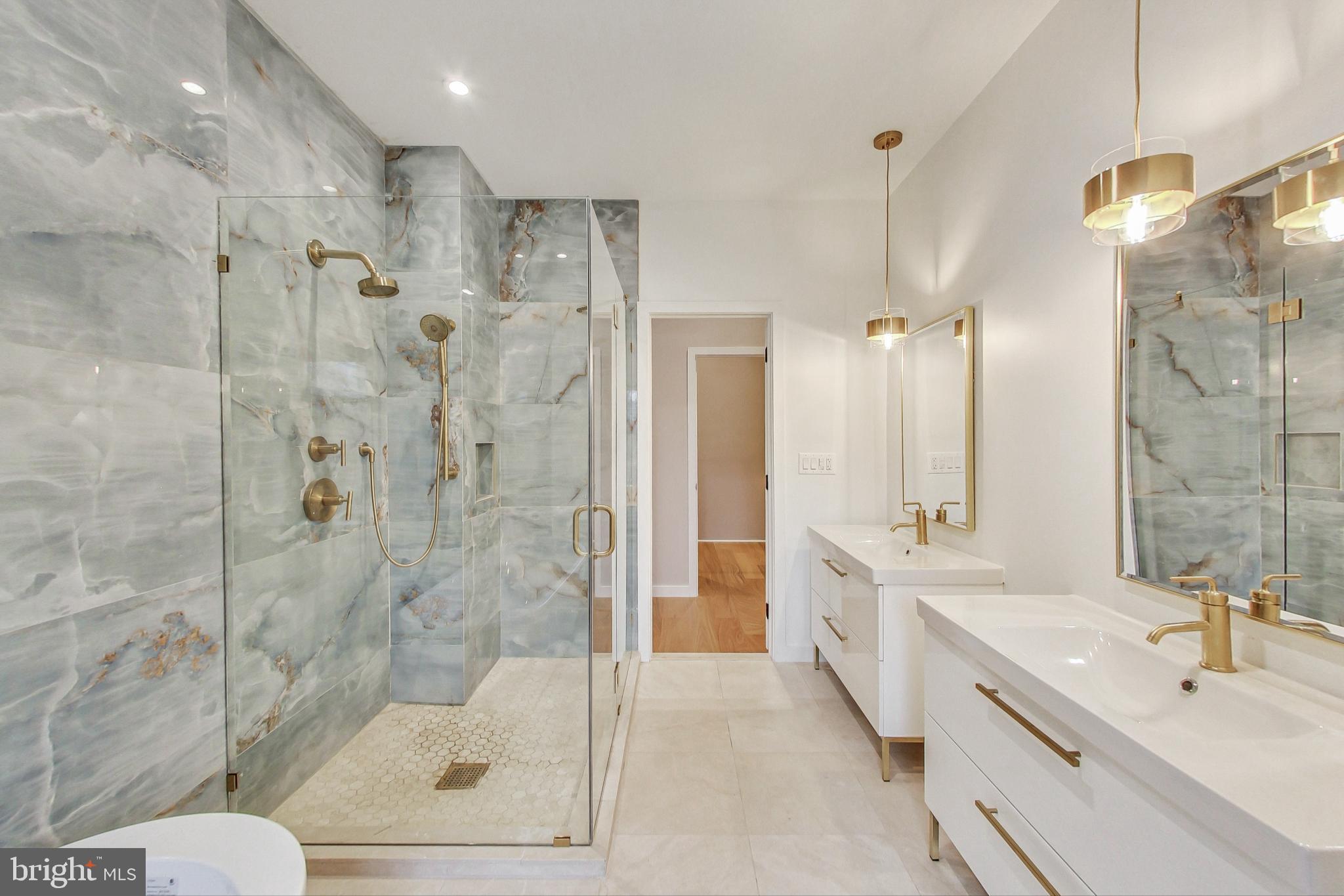 Real estate listing preview #27