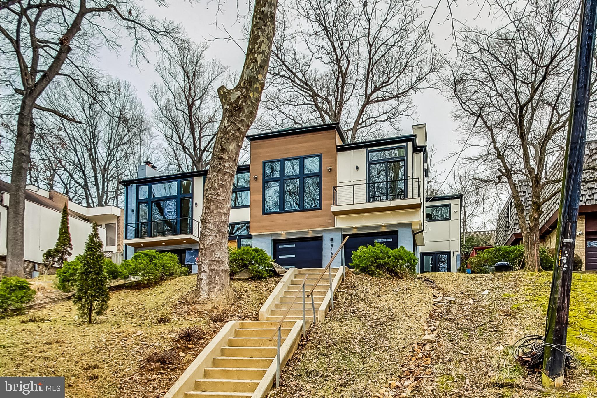 Real estate listing preview #5