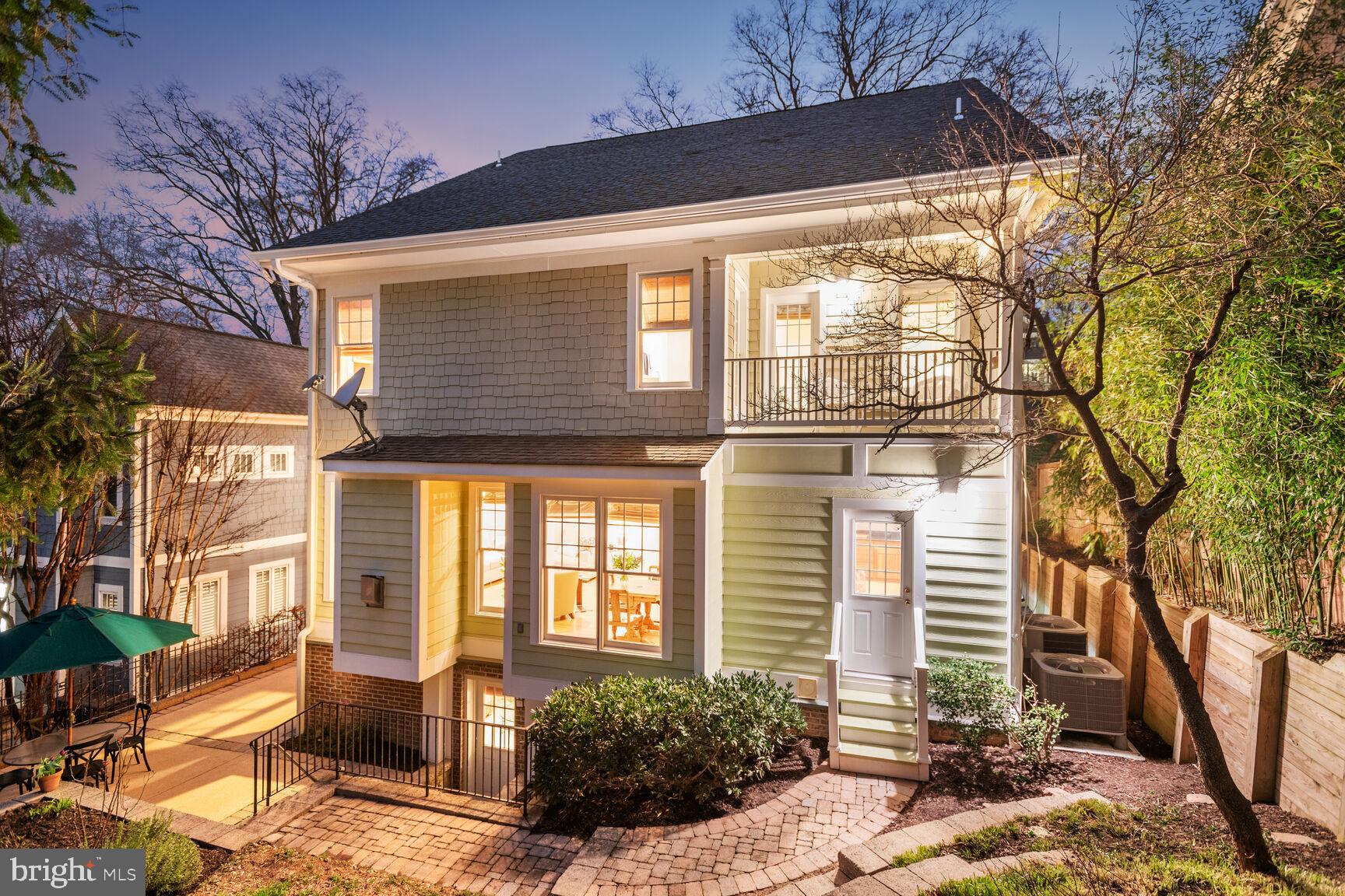 Real estate listing preview #5