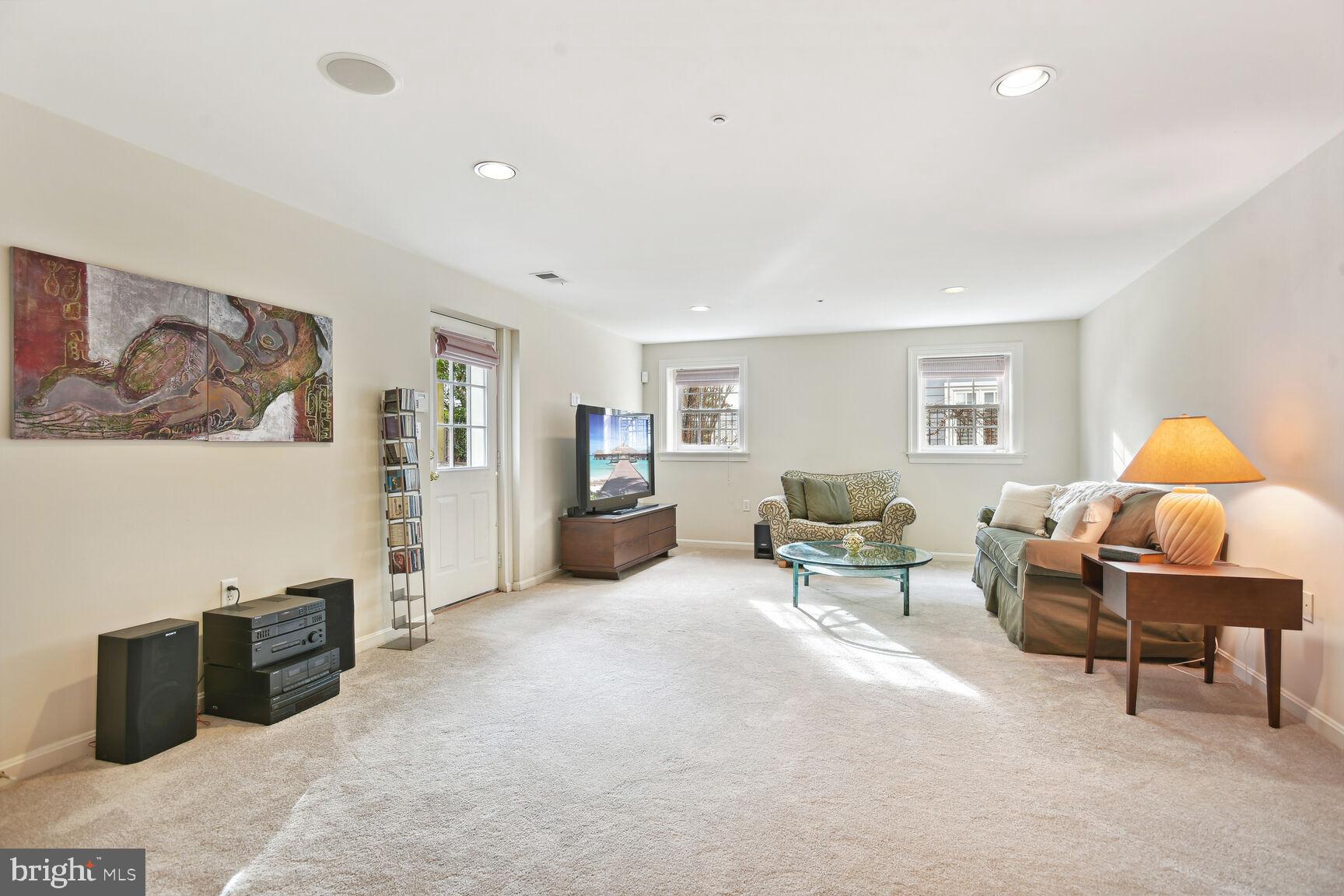 Real estate listing preview #40