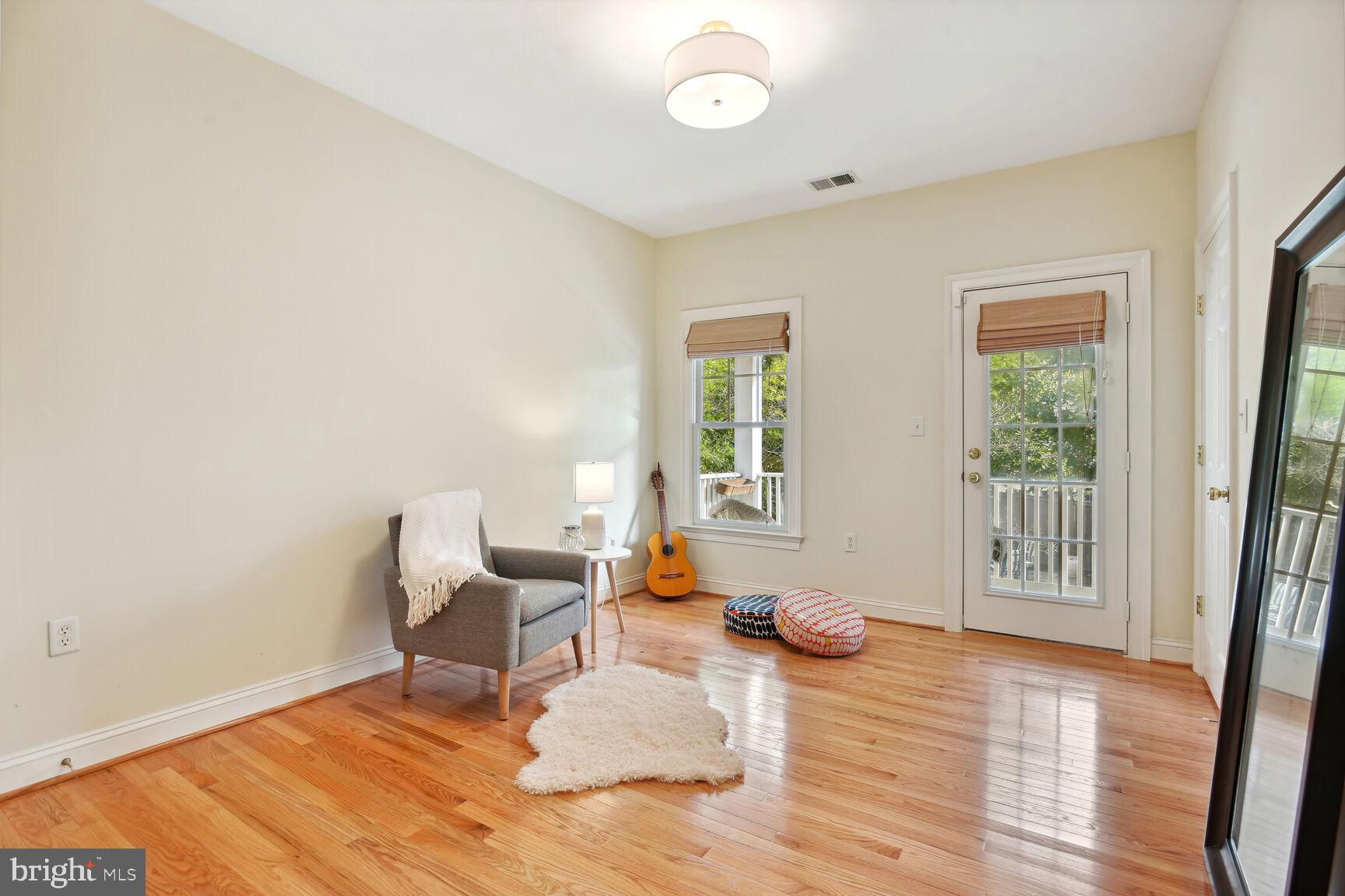 Real estate listing preview #35