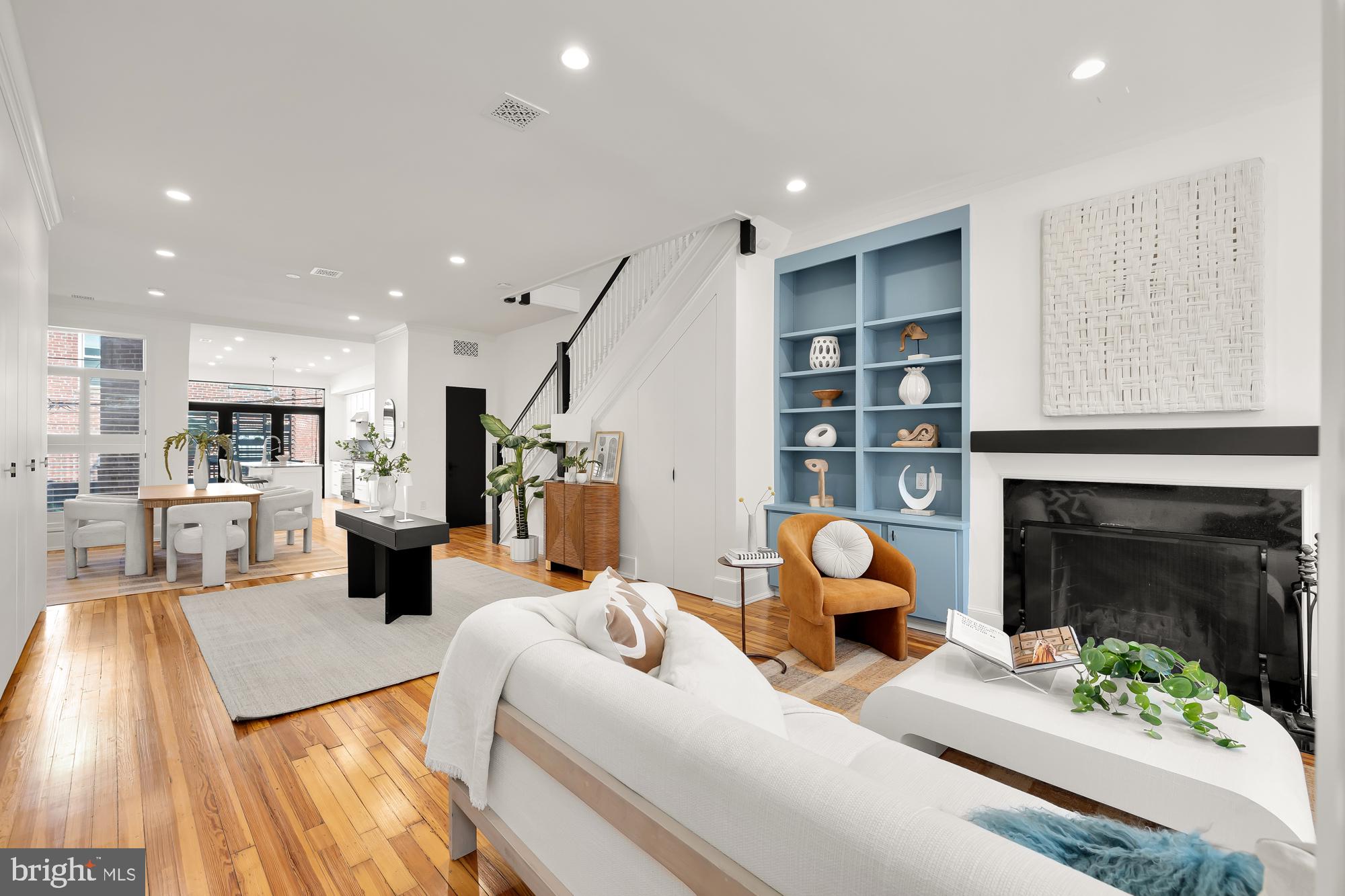 Real estate listing preview #5