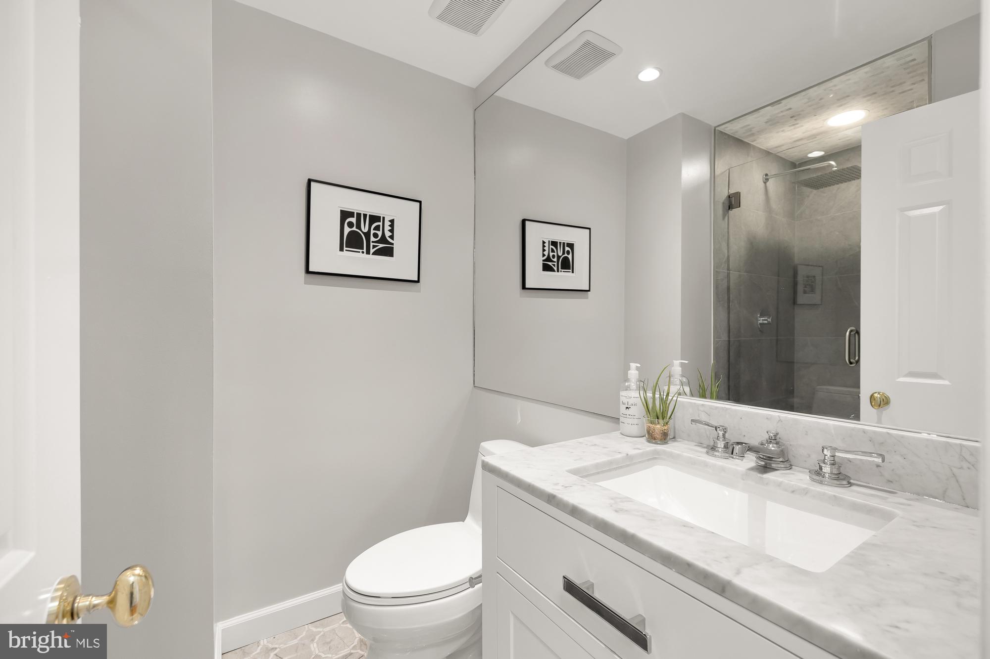 Real estate listing preview #34