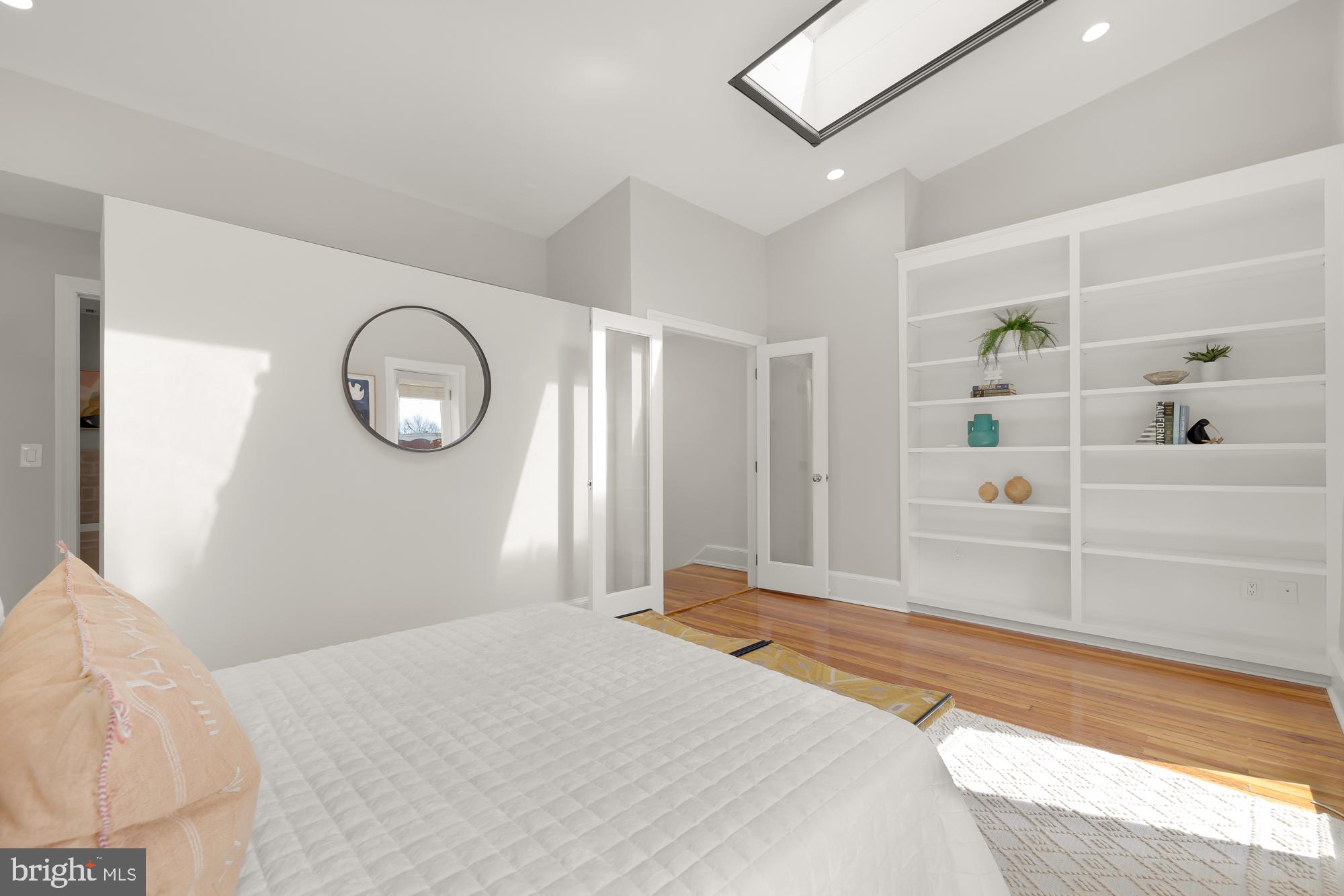 Real estate listing preview #44