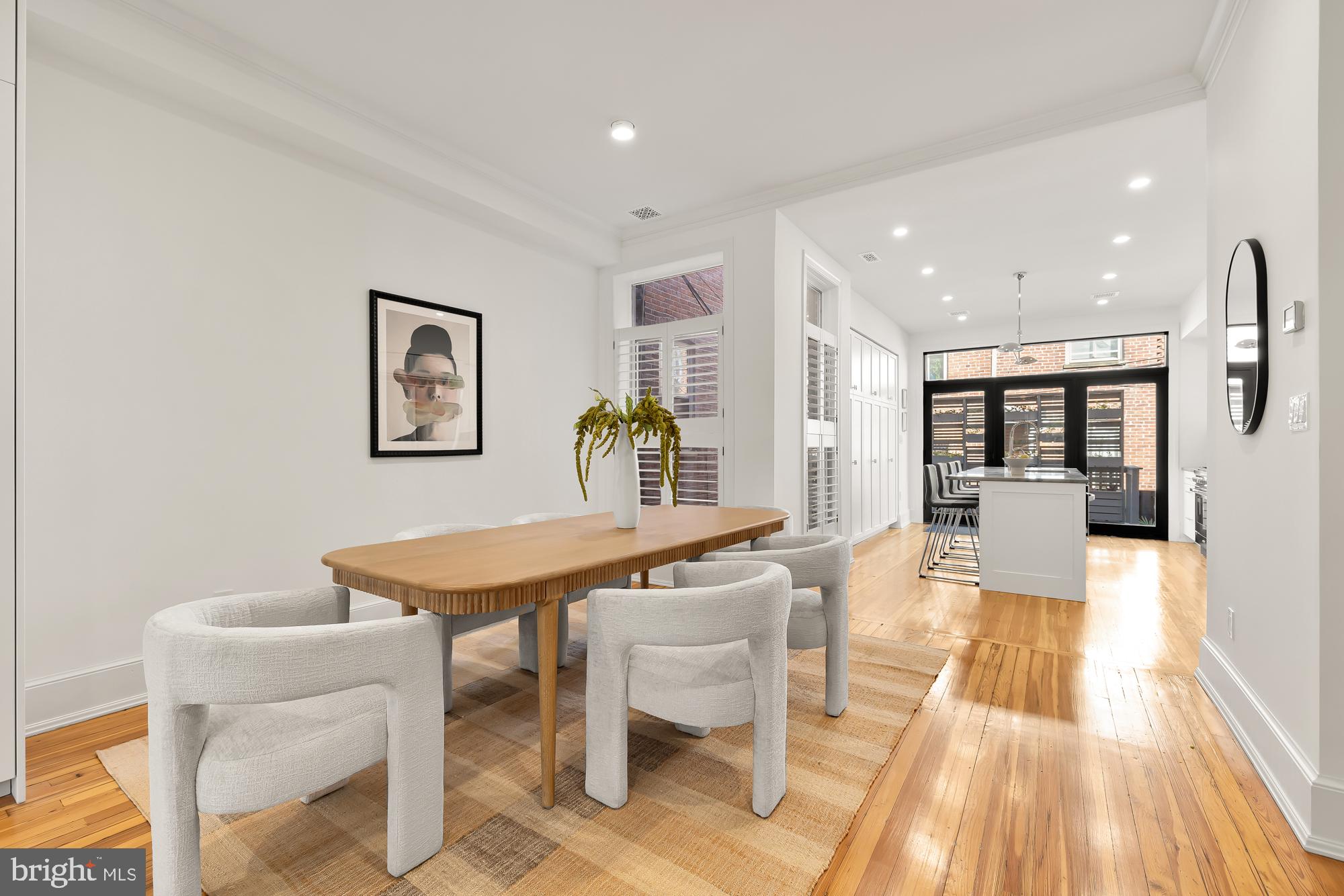 Real estate listing preview #9