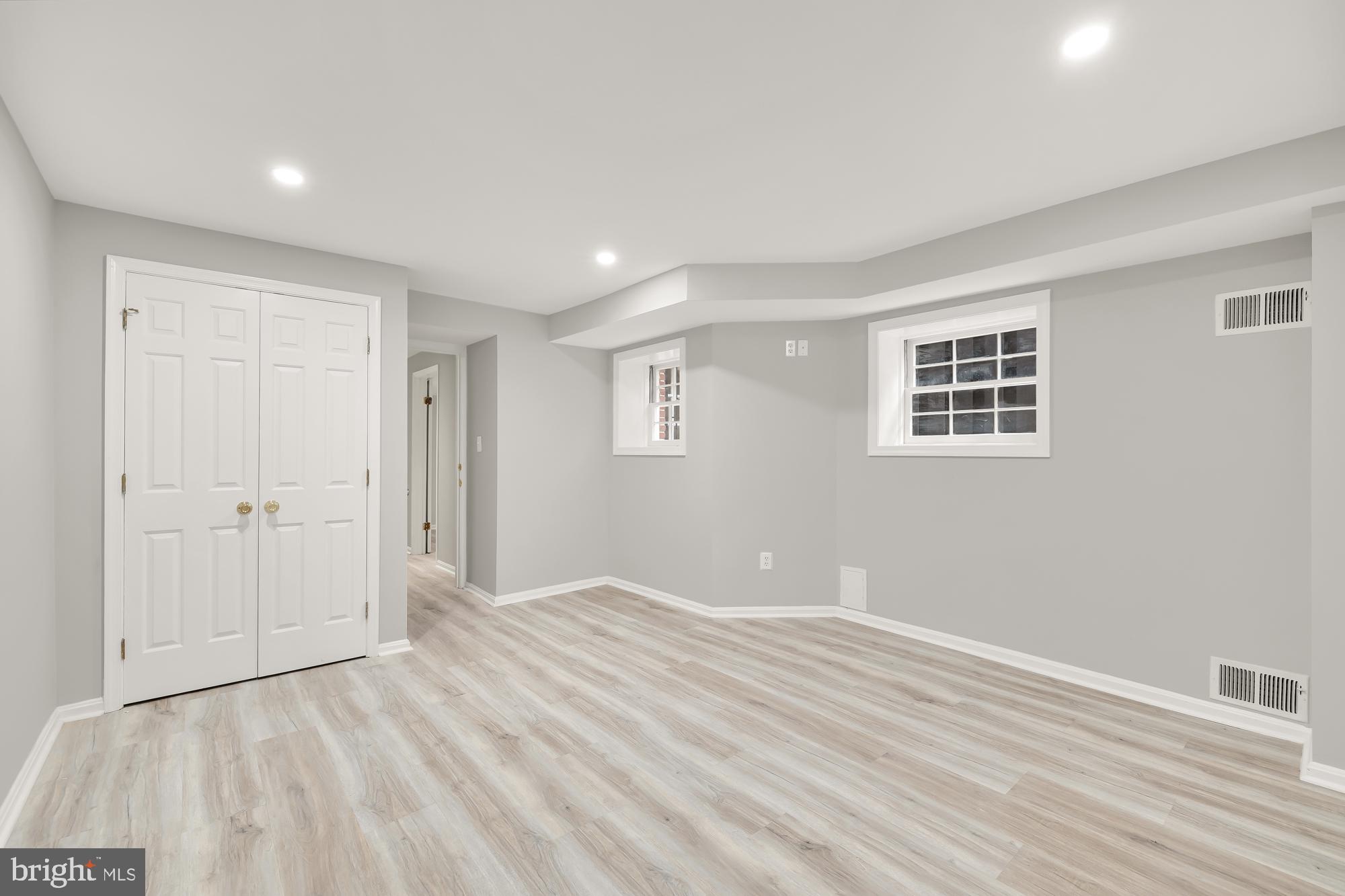 Real estate listing preview #60