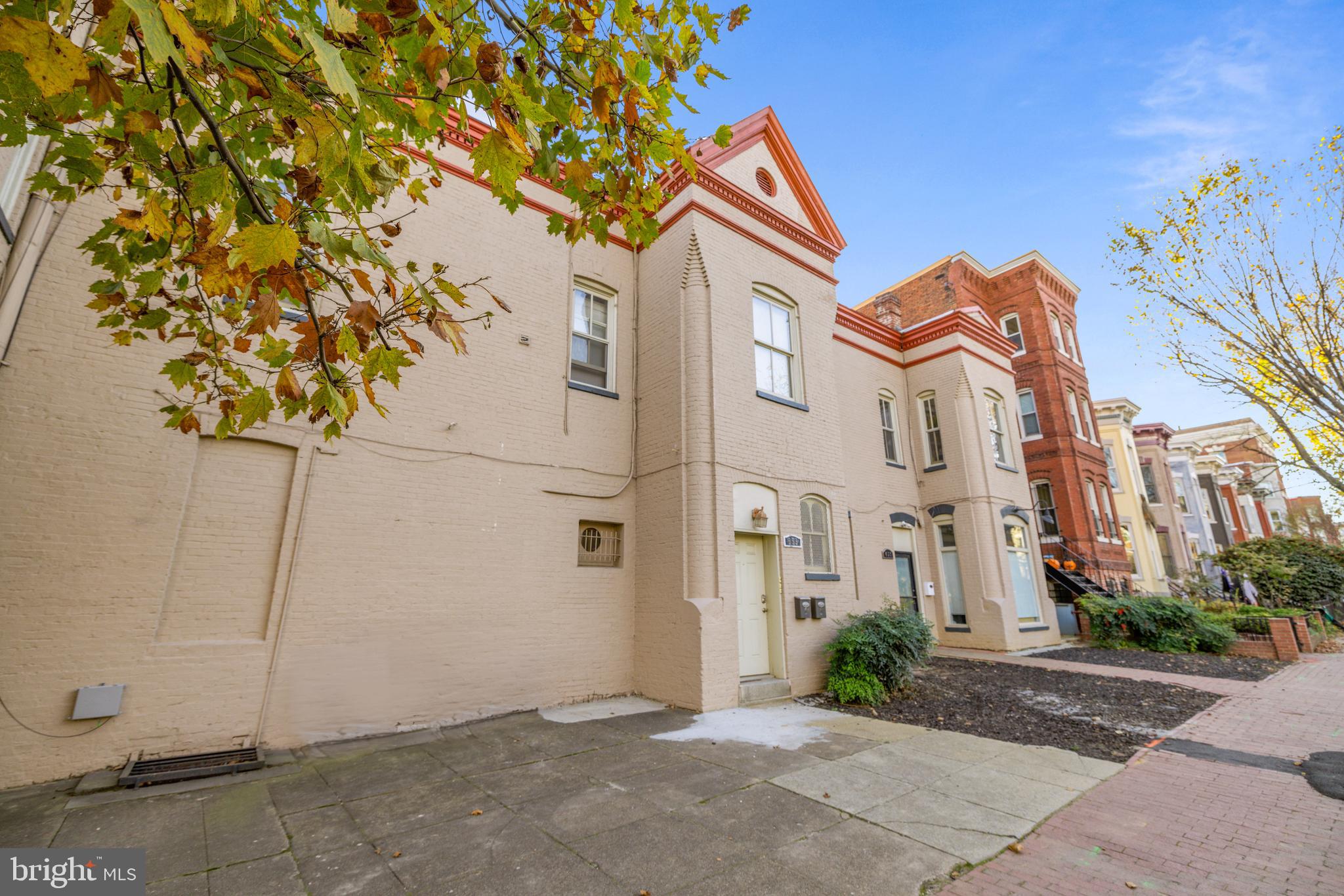 Real estate listing preview #49