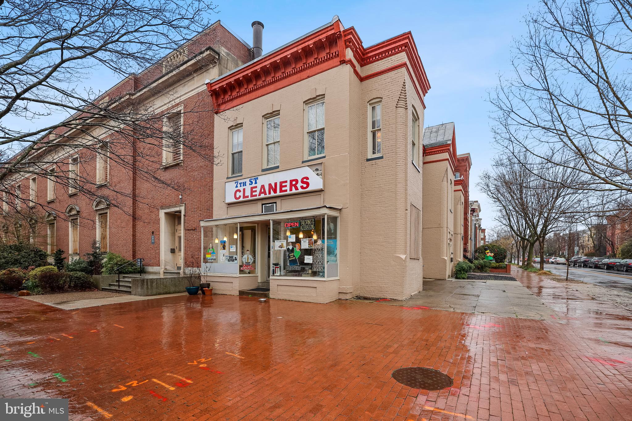 Real estate listing preview #9