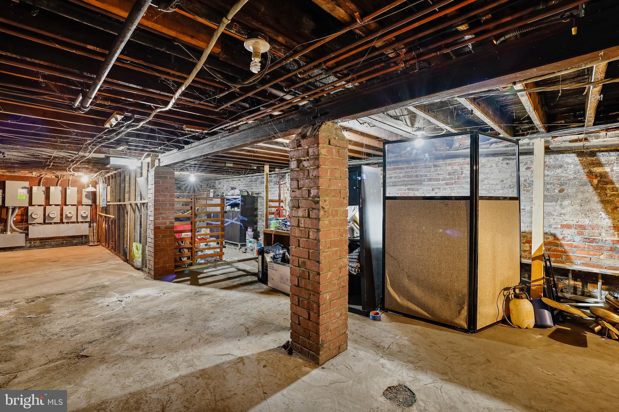 Real estate listing preview #29