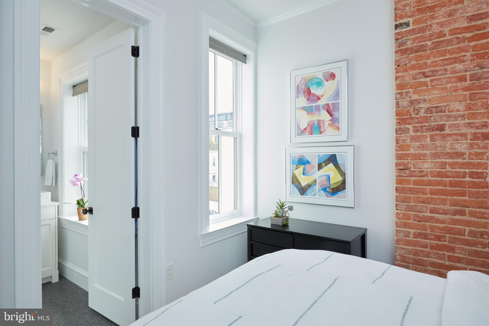 Real estate listing preview #20