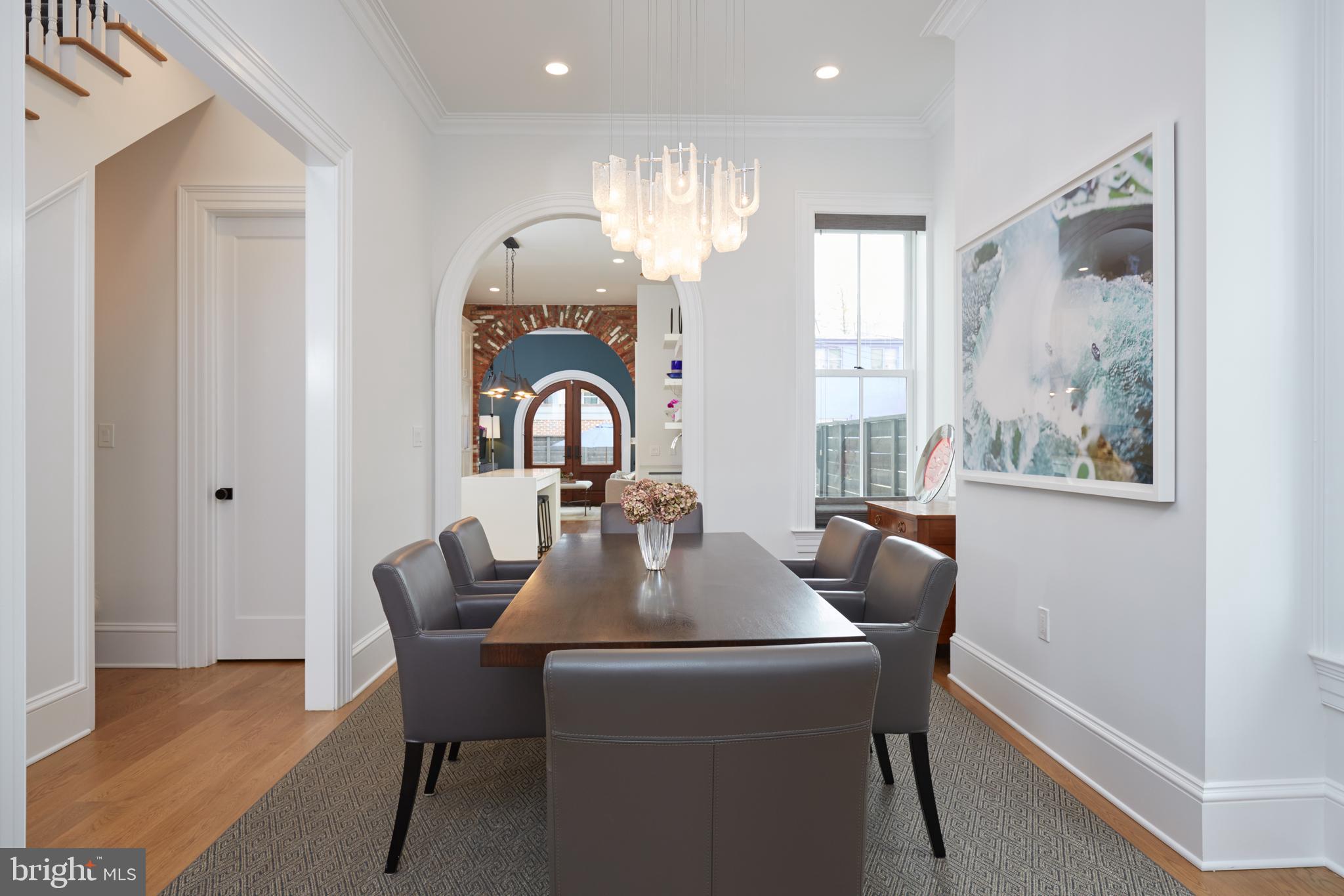 Real estate listing preview #6