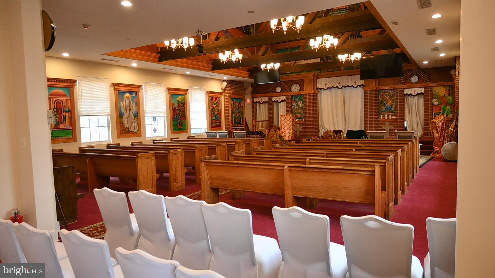 Real estate listing preview #5