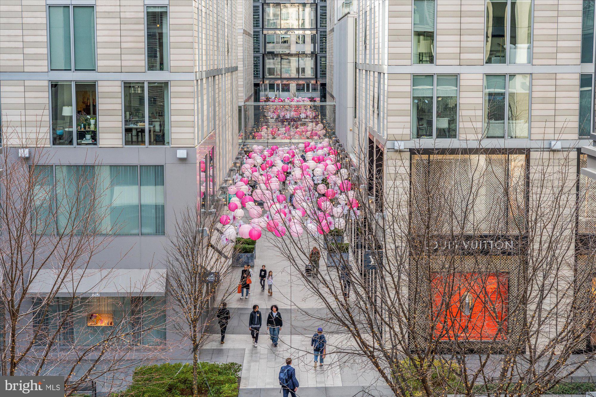 Real estate listing preview #10