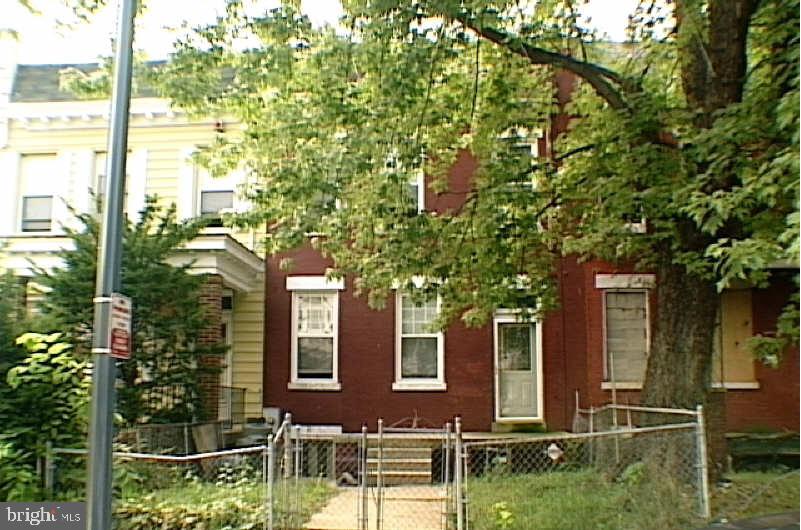 Real estate listing preview #1