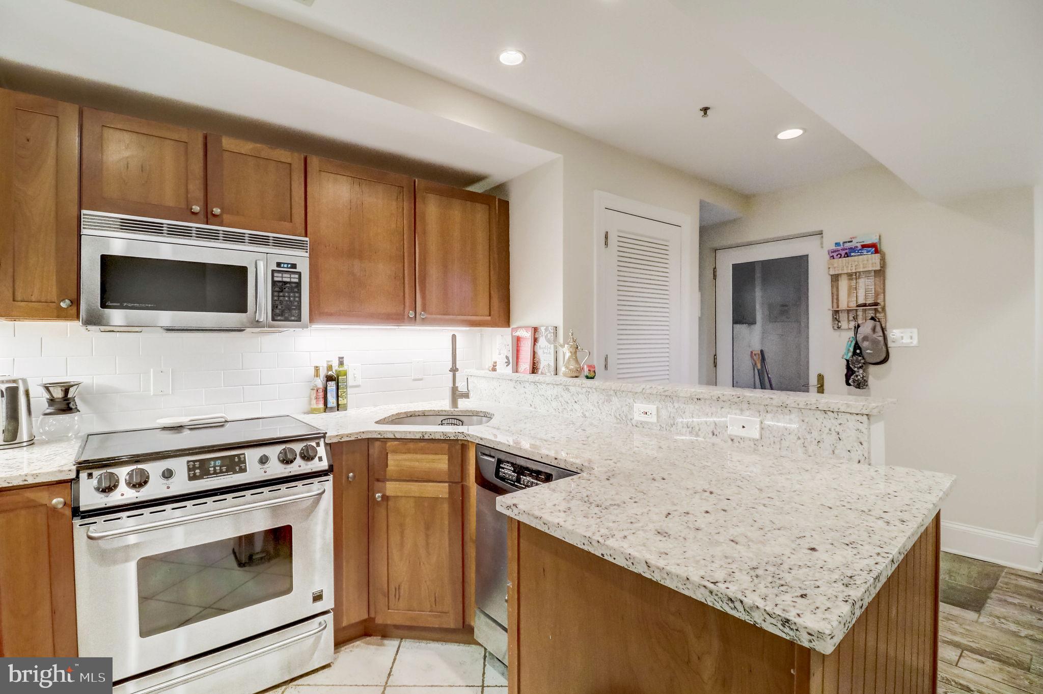 Real estate listing preview #79