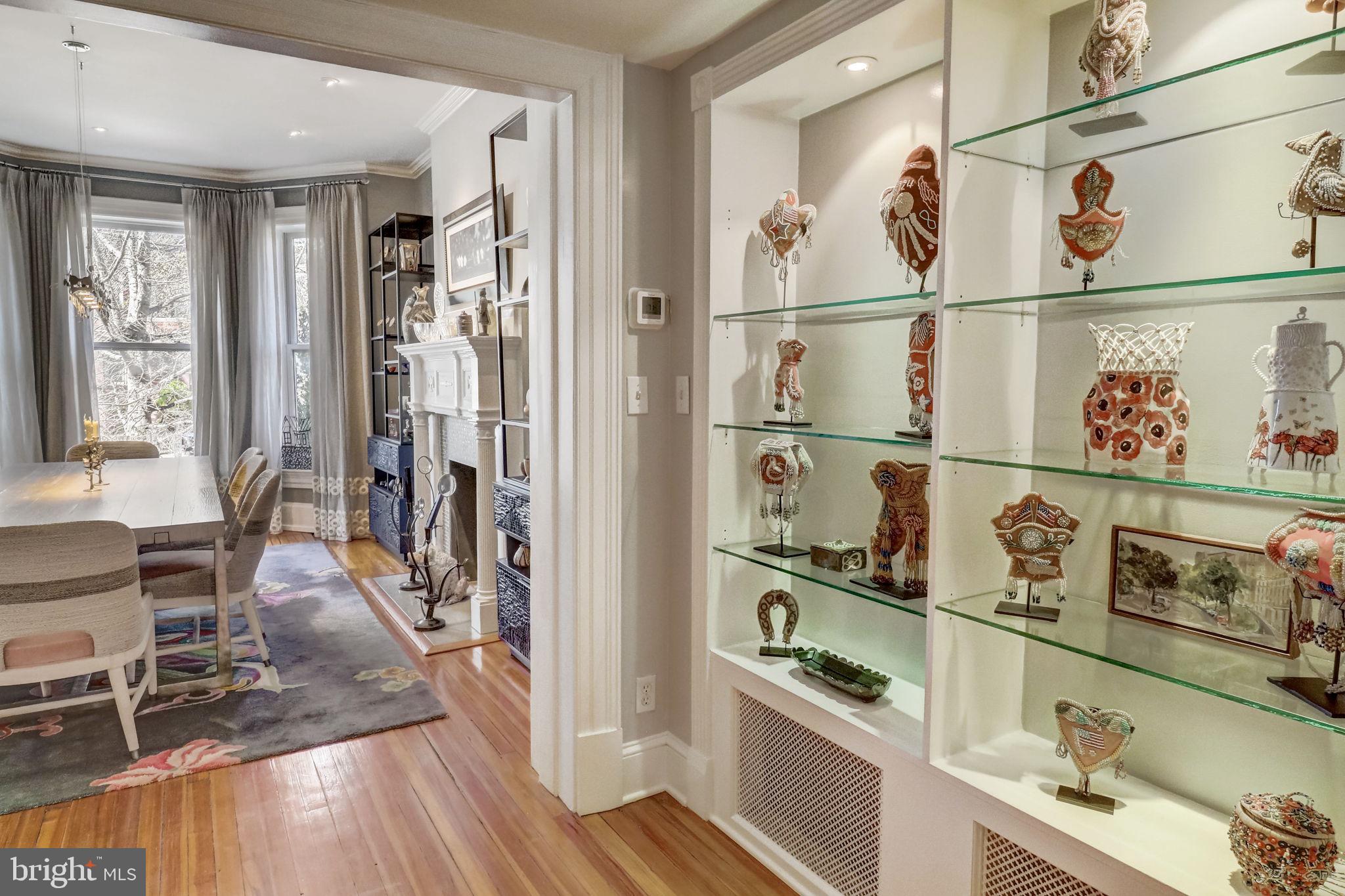 Real estate listing preview #14