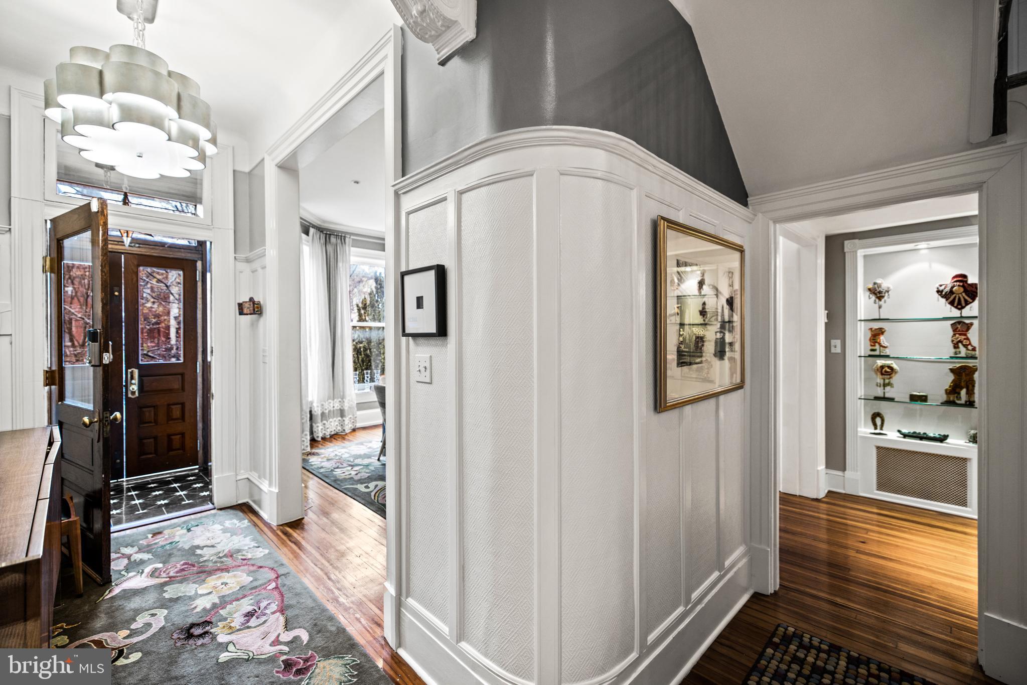 Real estate listing preview #9