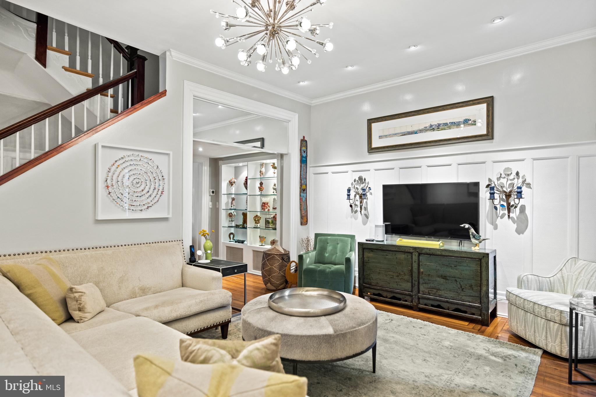 Real estate listing preview #16