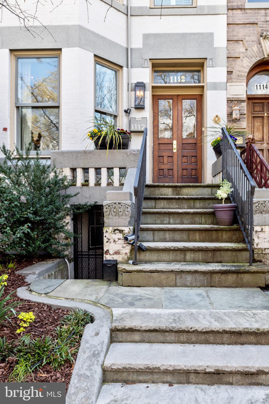 Real estate listing preview #102