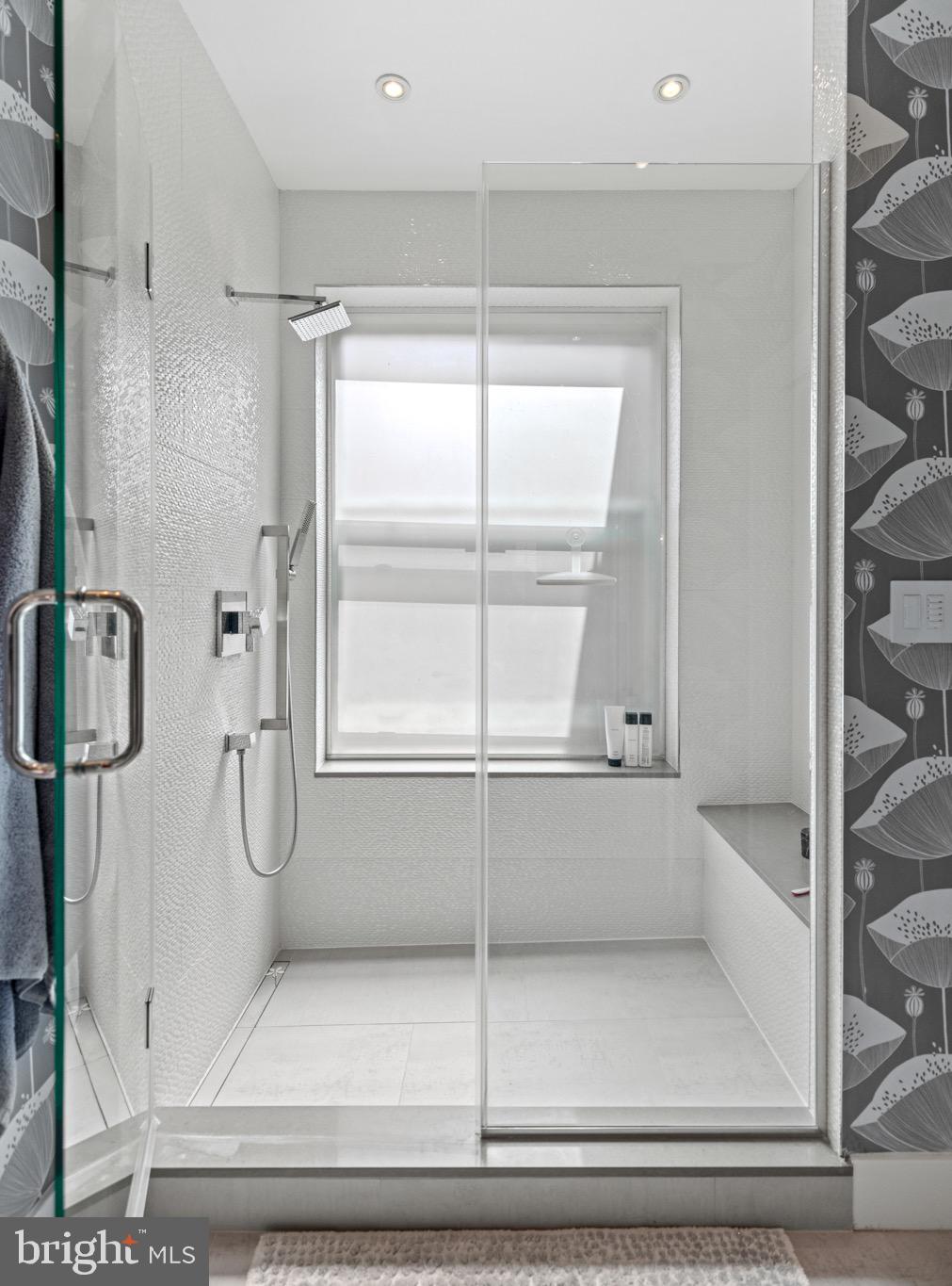 Real estate listing preview #48