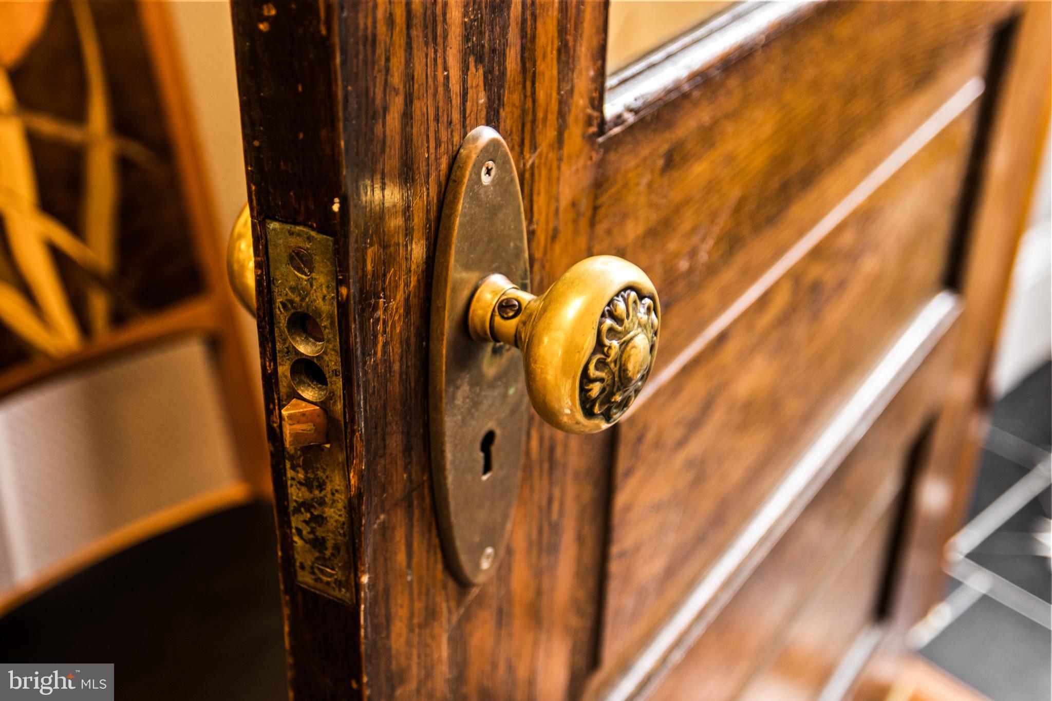 Real estate listing preview #5