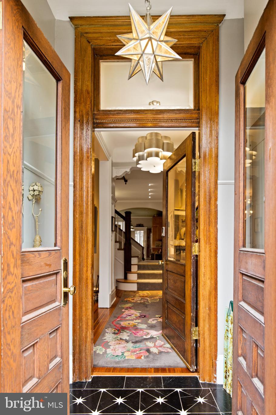 Real estate listing preview #4