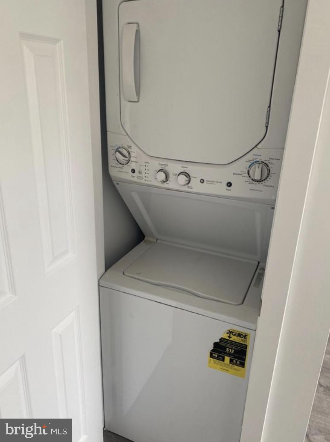 Real estate listing preview #6