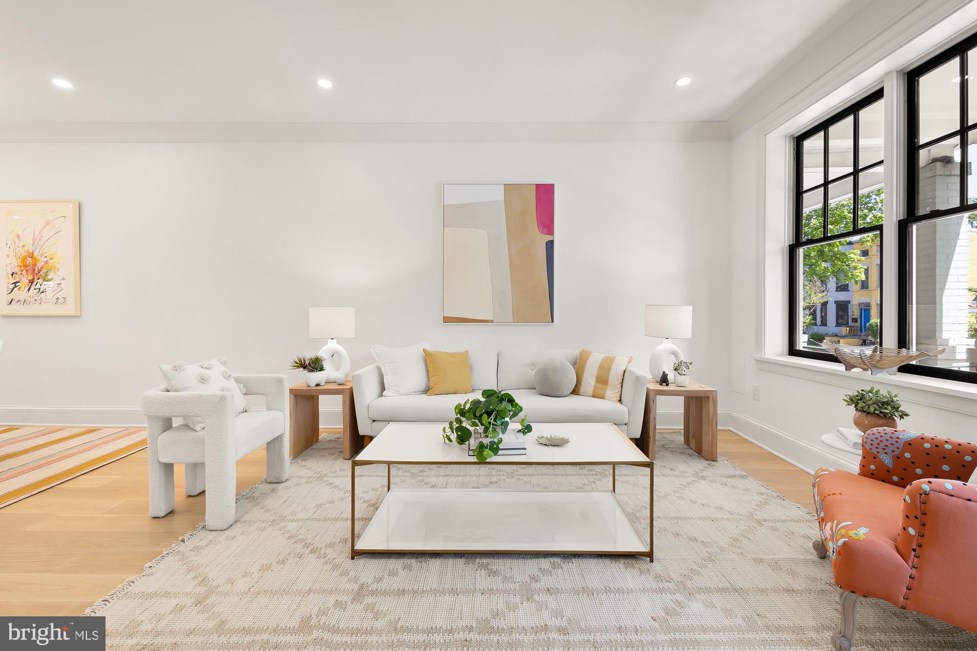 Real estate listing preview #4