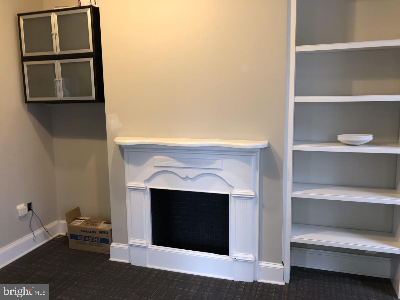 Real estate listing preview #14