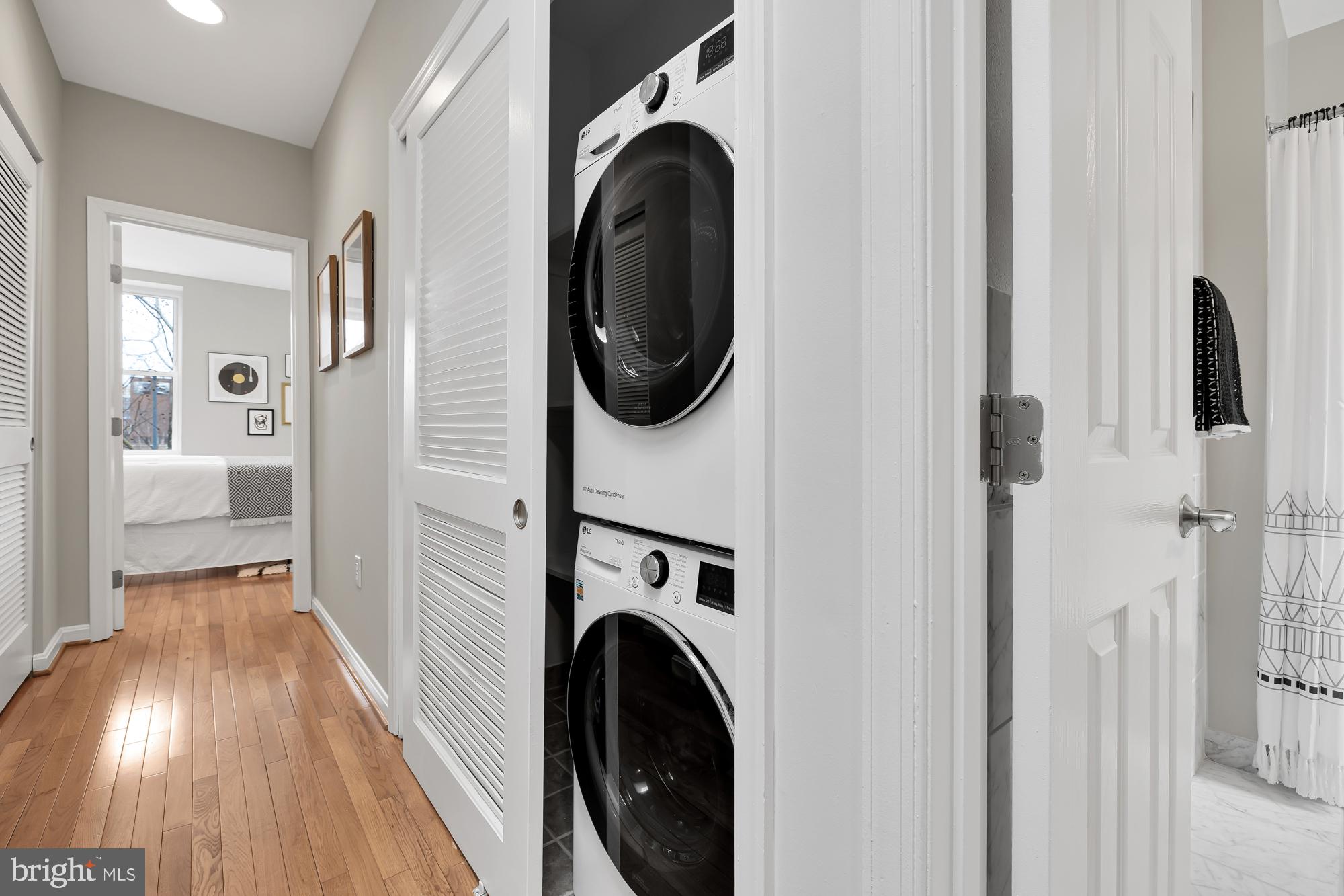 Real estate listing preview #10