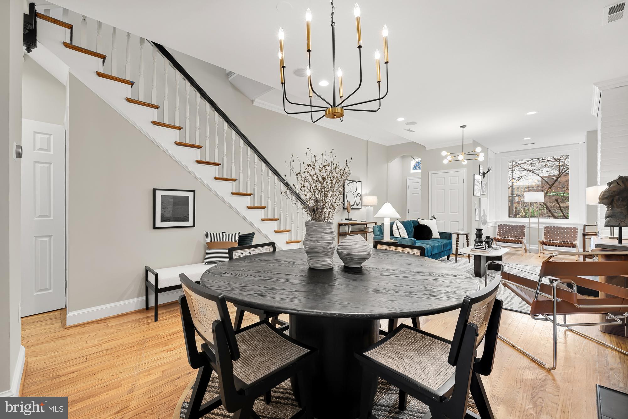 Real estate listing preview #4