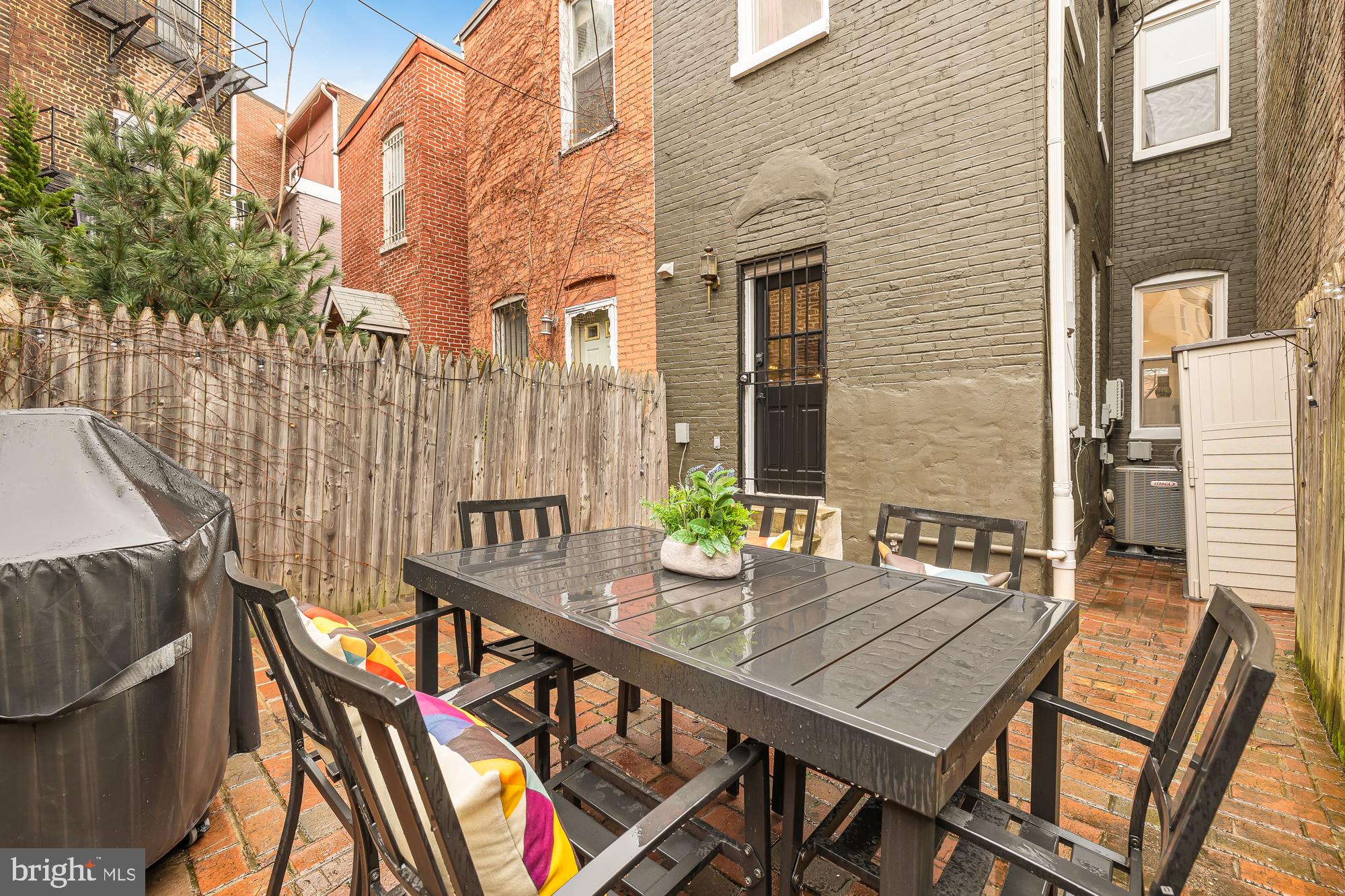 Real estate listing preview #25