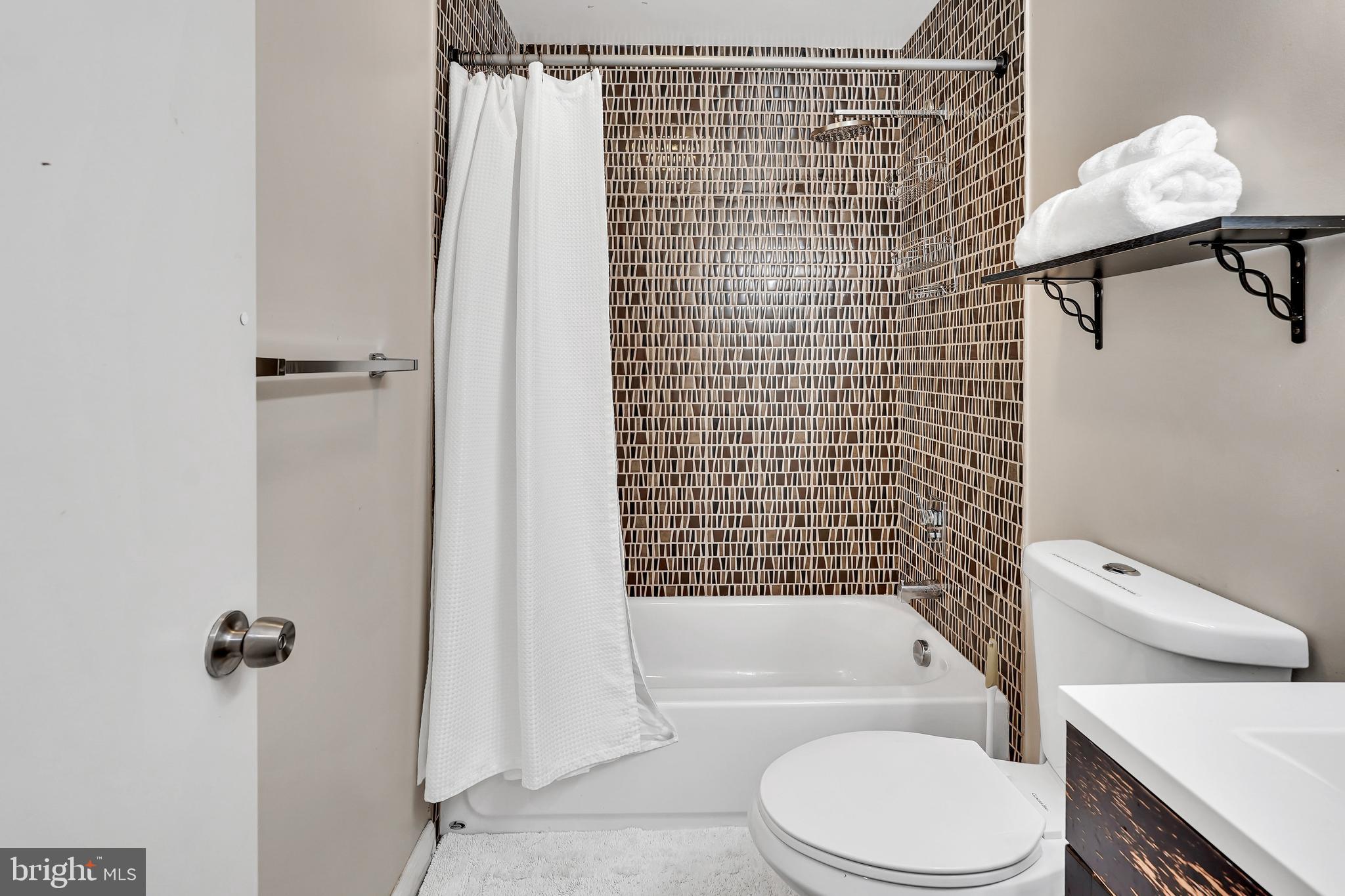 Real estate listing preview #78