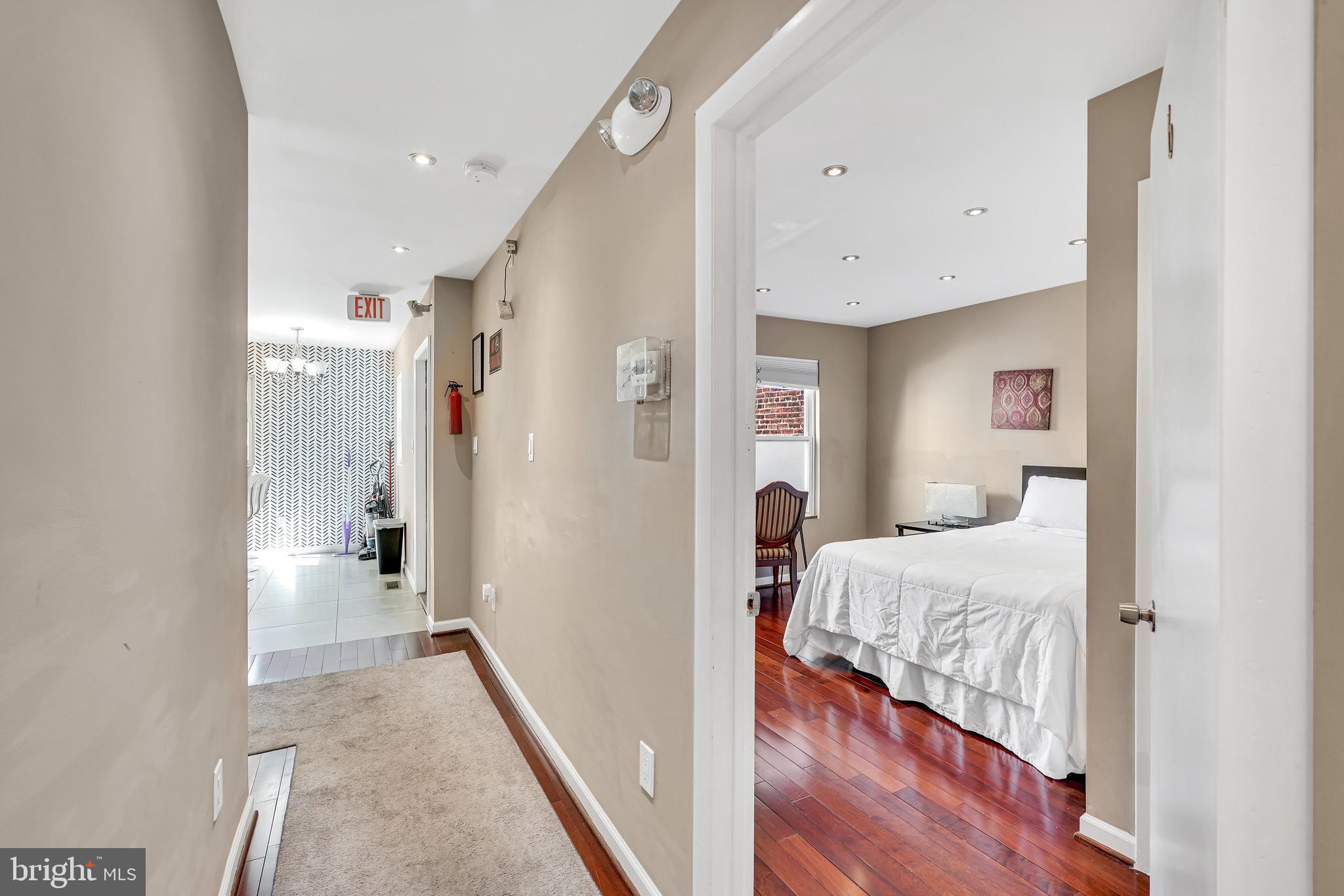 Real estate listing preview #79