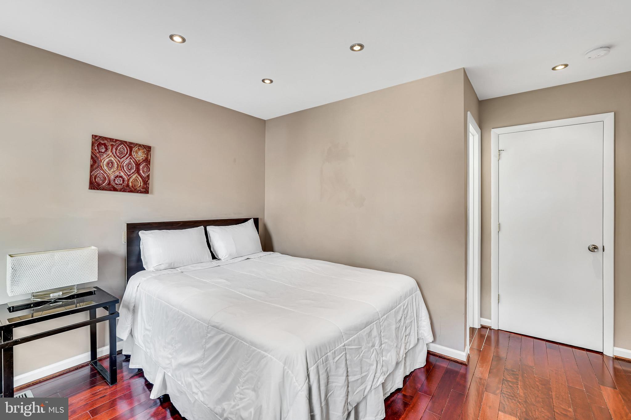 Real estate listing preview #76