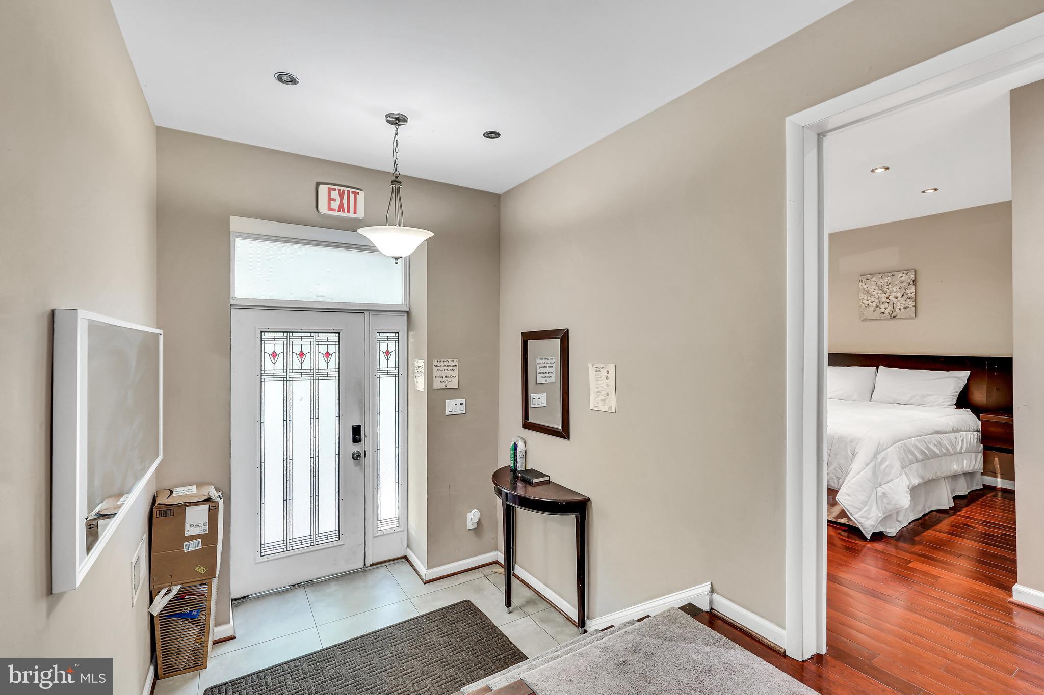 Real estate listing preview #9